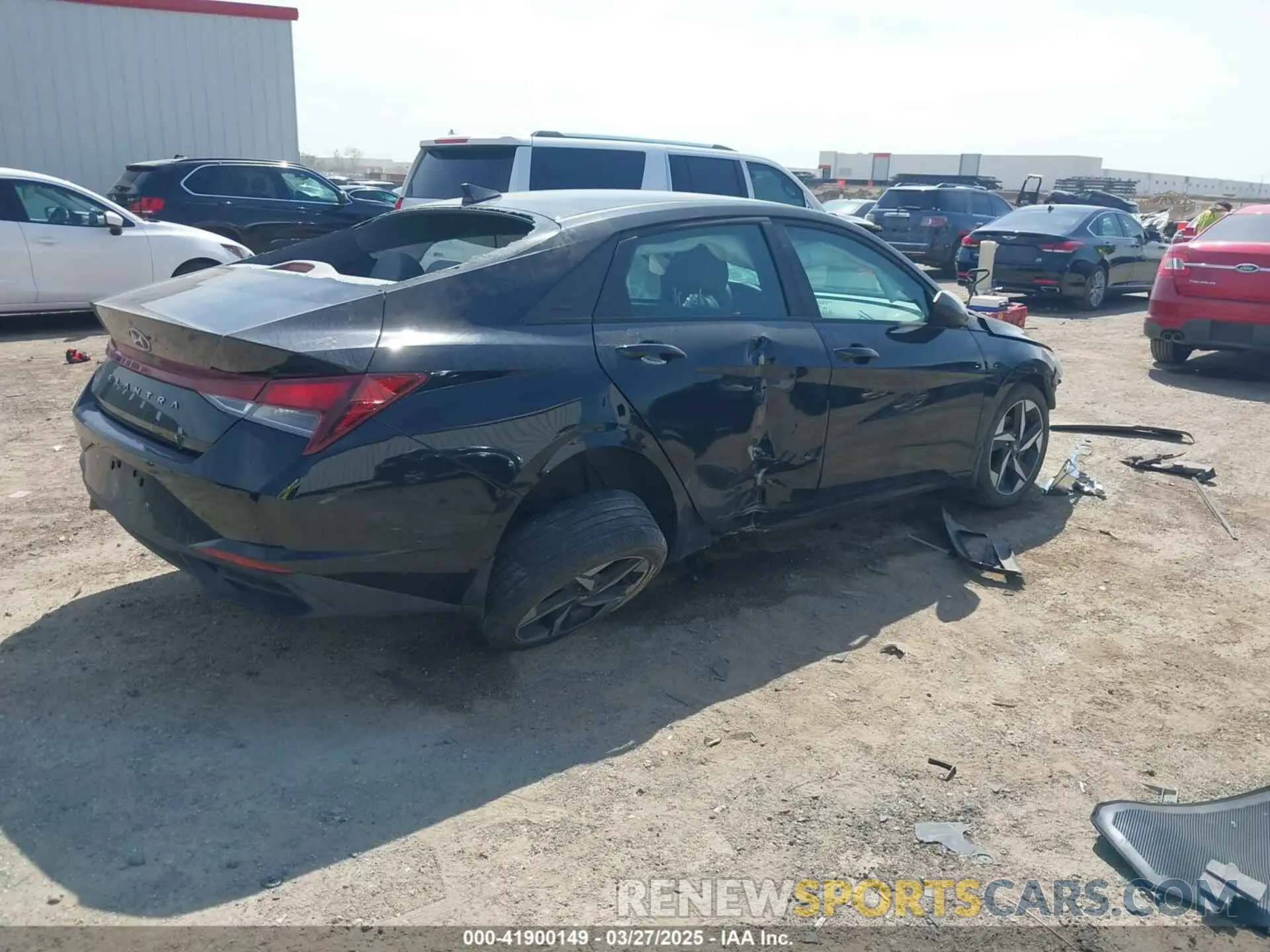4 Photograph of a damaged car KMHLS4AG3PU577100 HYUNDAI ELANTRA 2023
