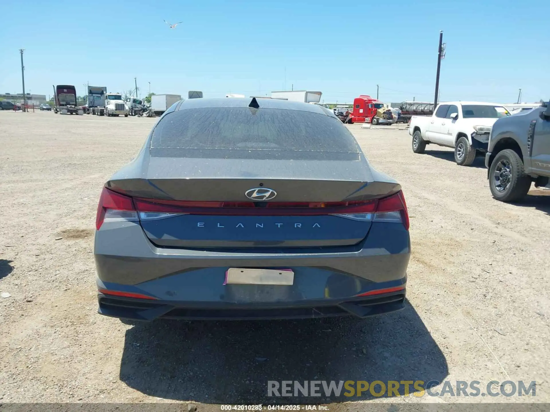 16 Photograph of a damaged car KMHLS4AG3PU594883 HYUNDAI ELANTRA 2023