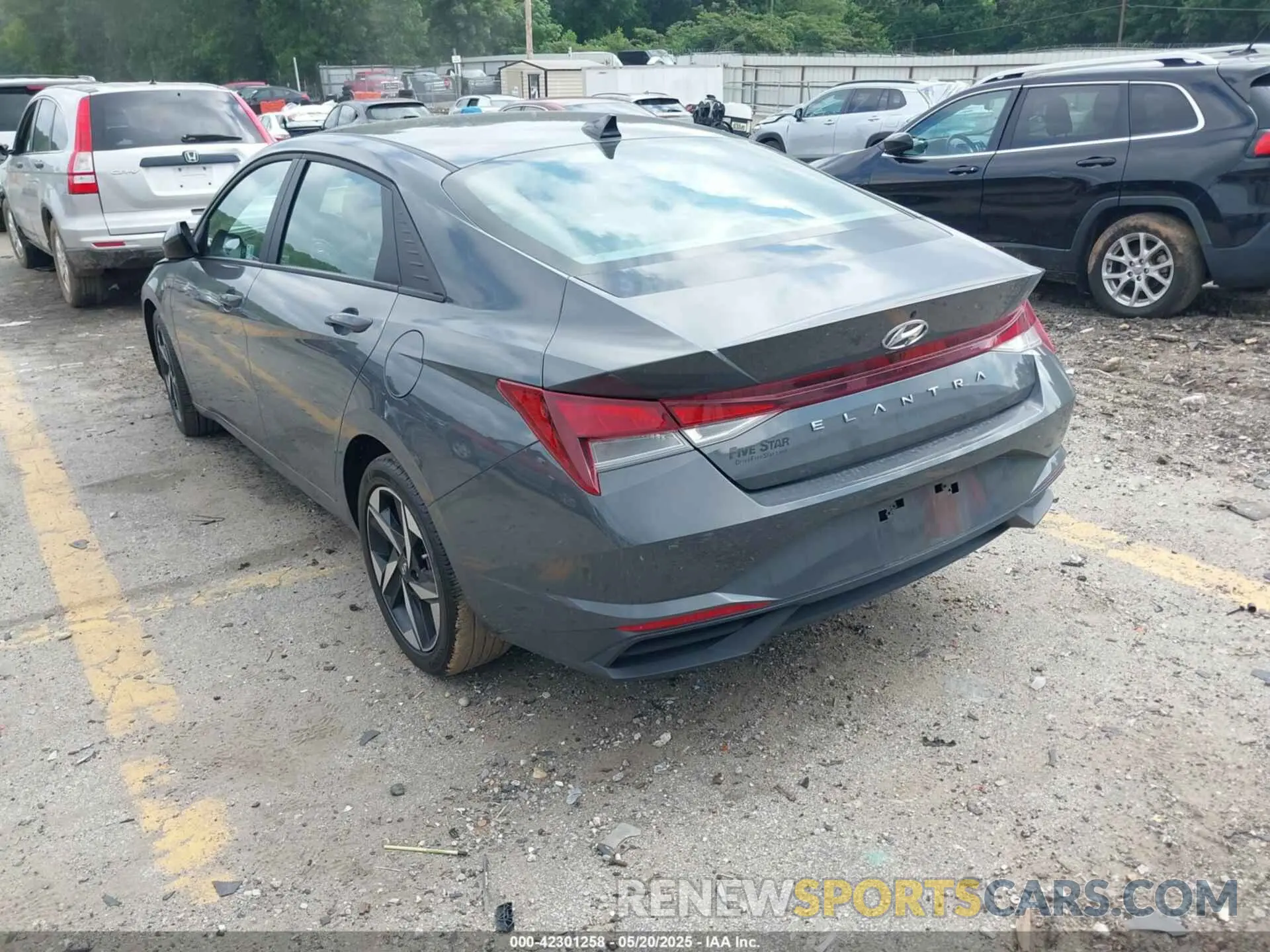 3 Photograph of a damaged car KMHLS4AG3PU610886 HYUNDAI ELANTRA 2023