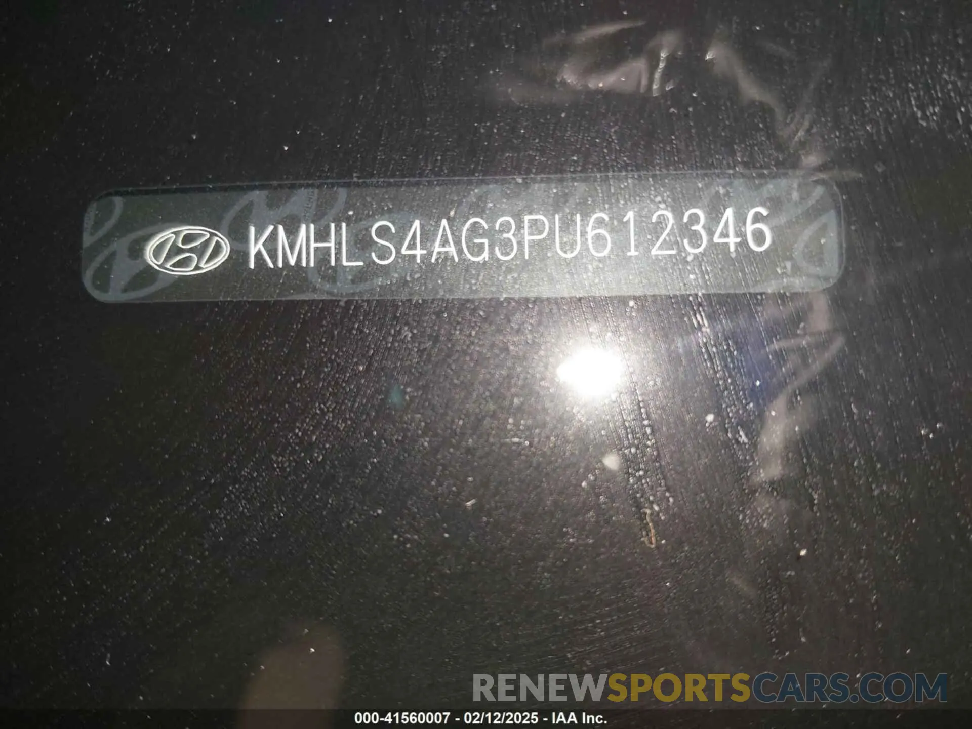 18 Photograph of a damaged car KMHLS4AG3PU612346 HYUNDAI ELANTRA 2023
