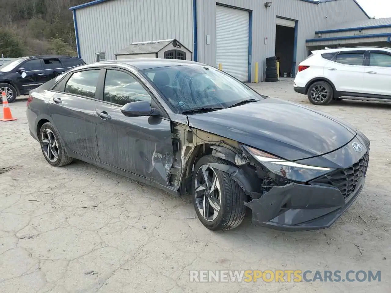 4 Photograph of a damaged car KMHLS4AG3PU630894 HYUNDAI ELANTRA 2023