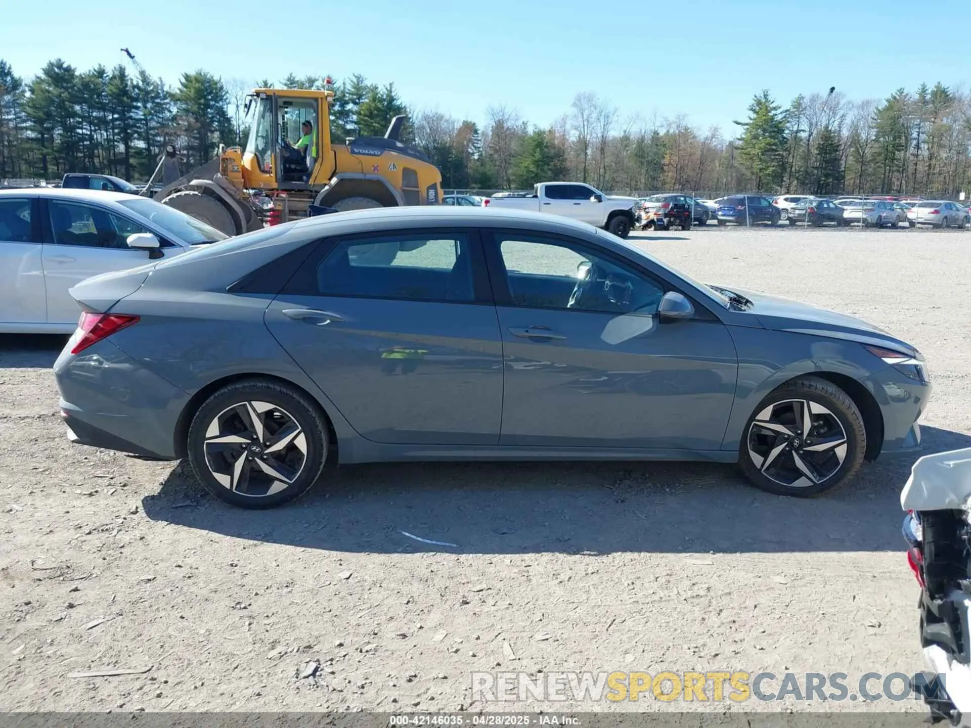 13 Photograph of a damaged car KMHLS4AG4PU384194 HYUNDAI ELANTRA 2023
