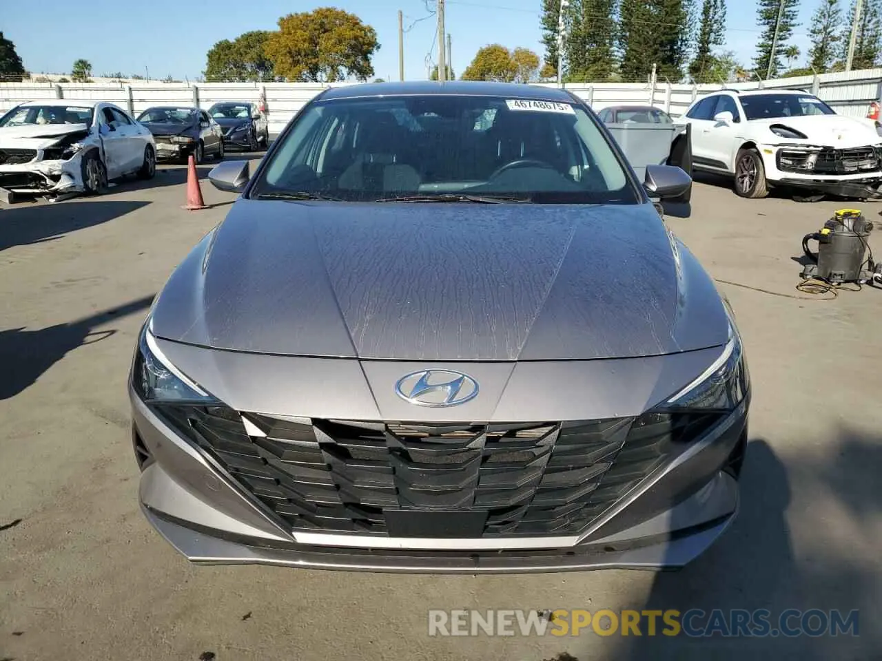 5 Photograph of a damaged car KMHLS4AG4PU495585 HYUNDAI ELANTRA 2023