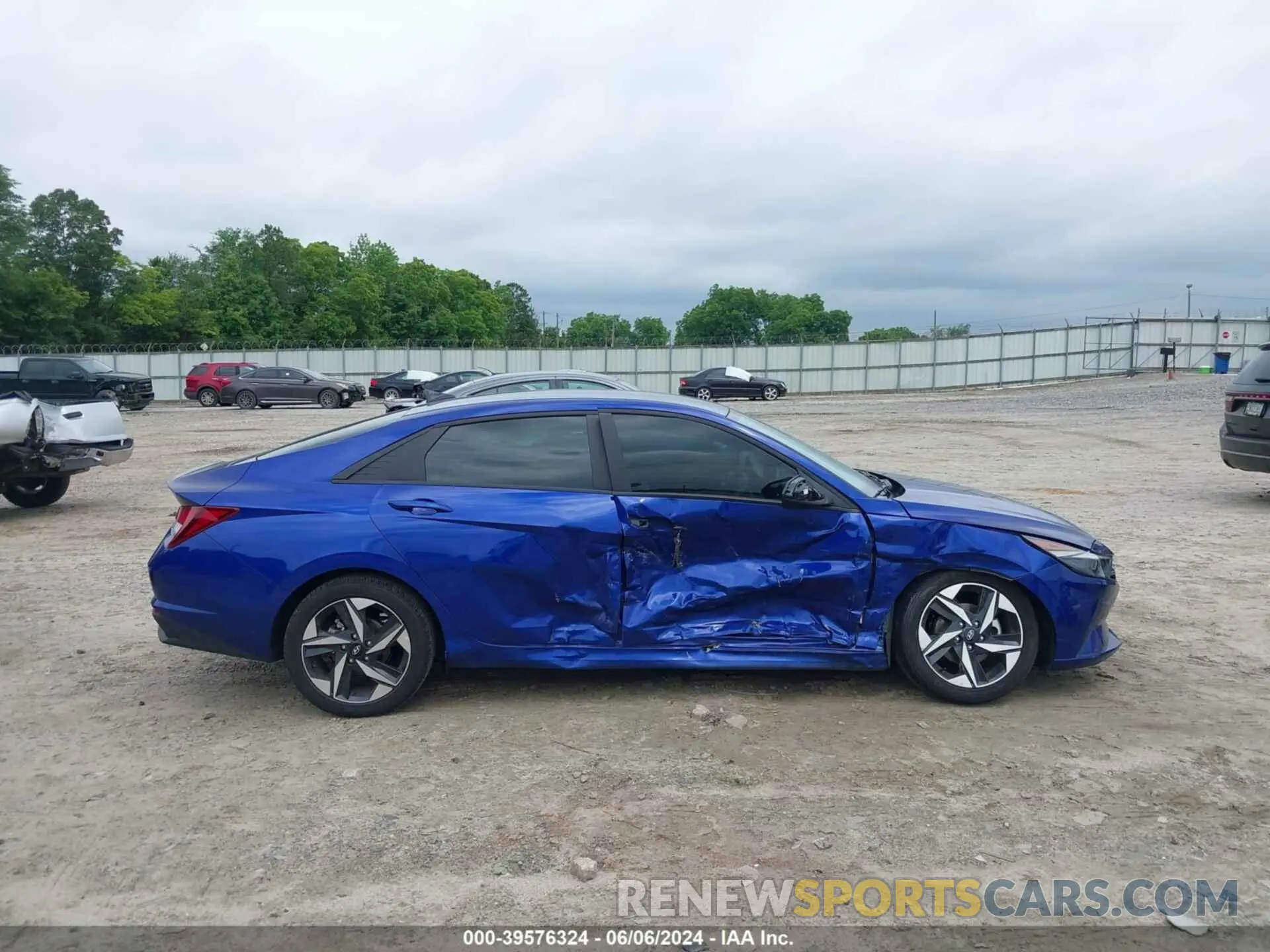 13 Photograph of a damaged car KMHLS4AG4PU509436 HYUNDAI ELANTRA 2023