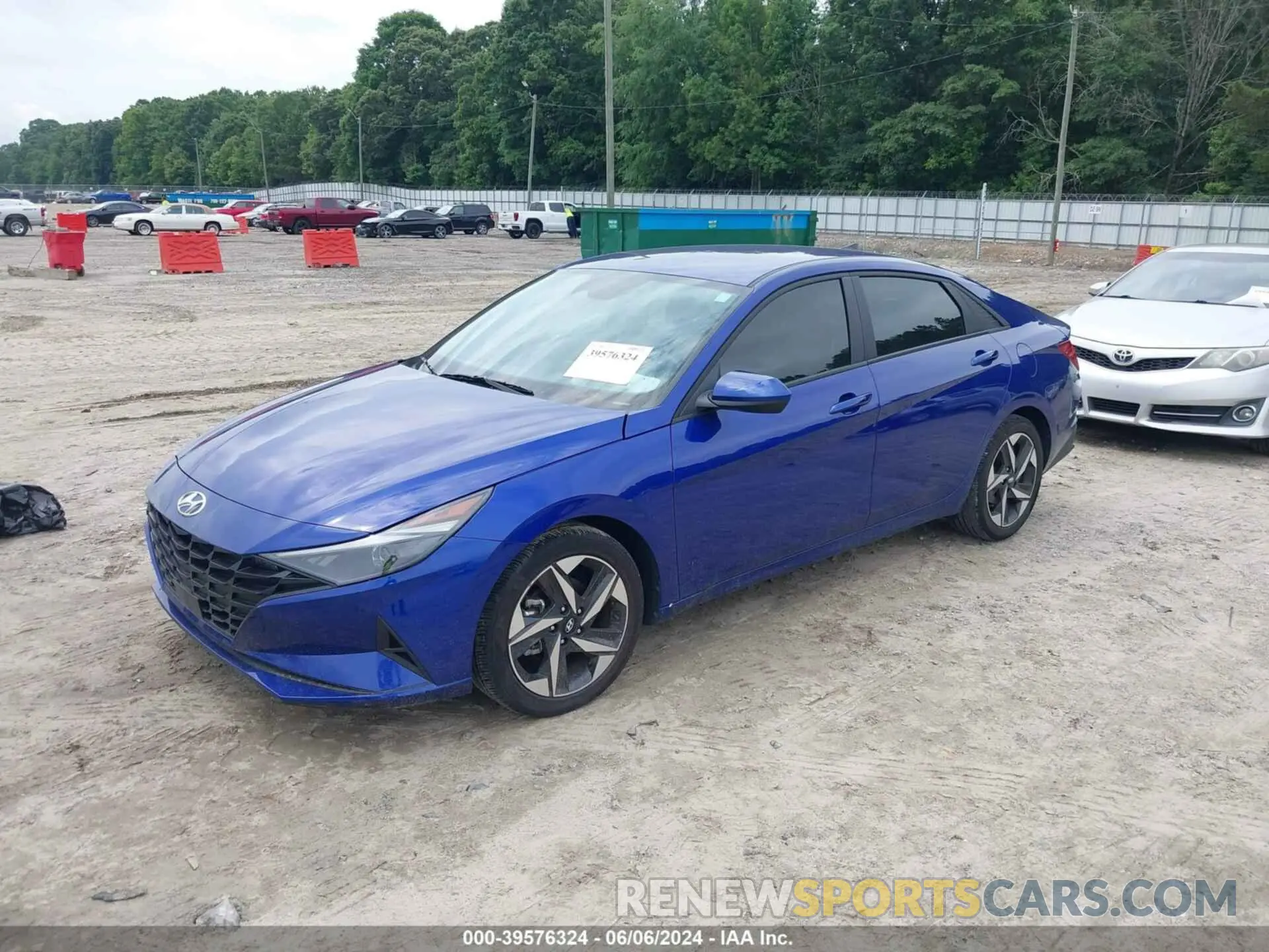 2 Photograph of a damaged car KMHLS4AG4PU509436 HYUNDAI ELANTRA 2023