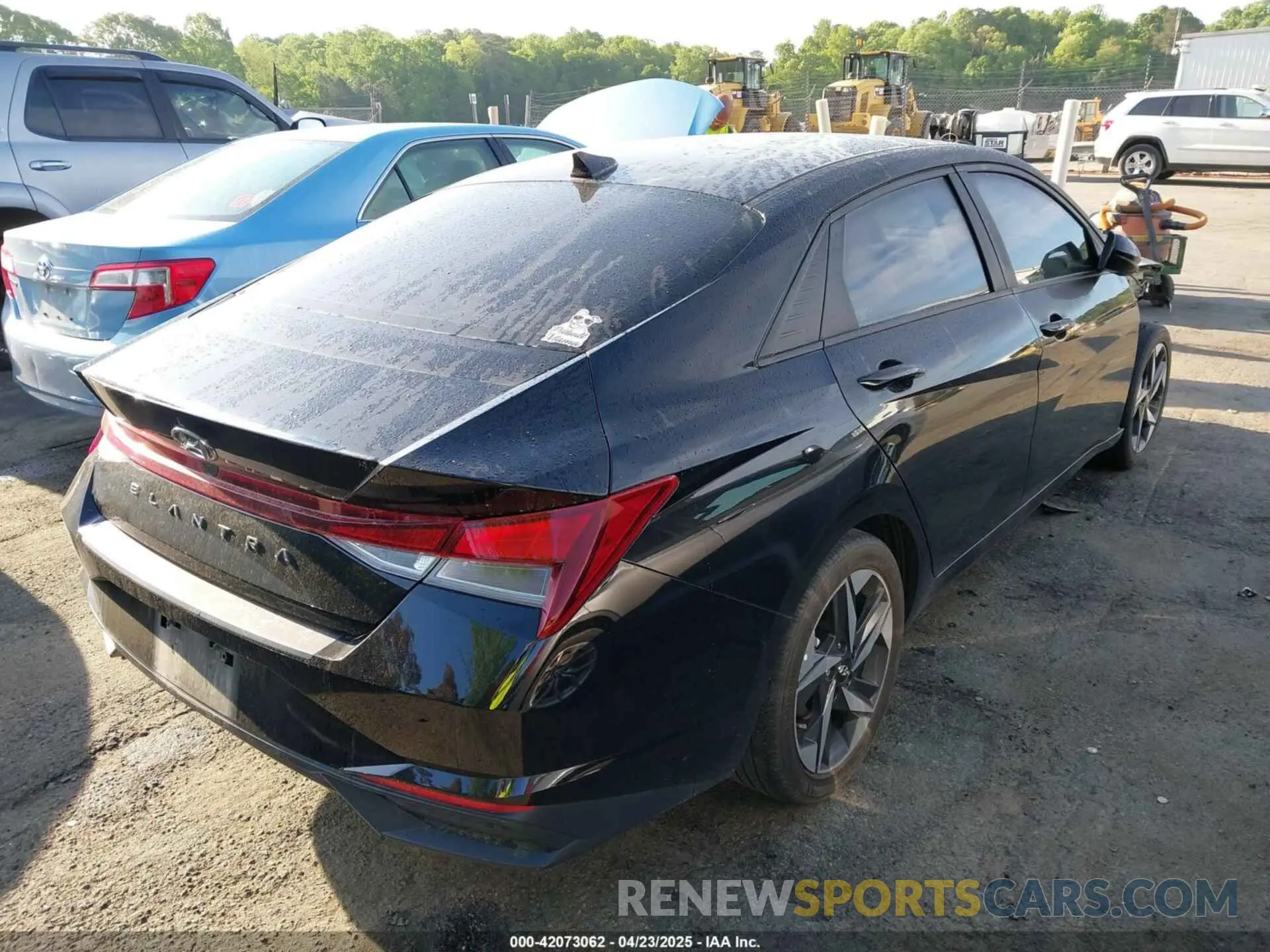 4 Photograph of a damaged car KMHLS4AG4PU526639 HYUNDAI ELANTRA 2023