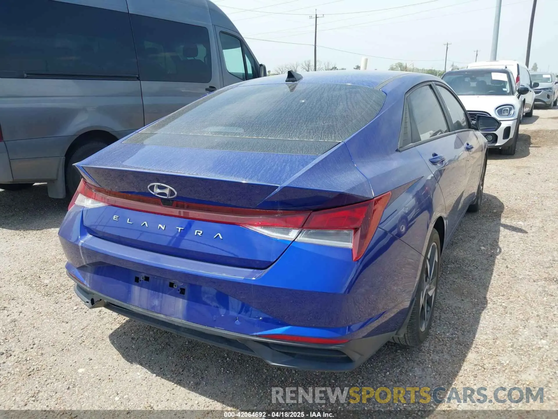 4 Photograph of a damaged car KMHLS4AG4PU579924 HYUNDAI ELANTRA 2023