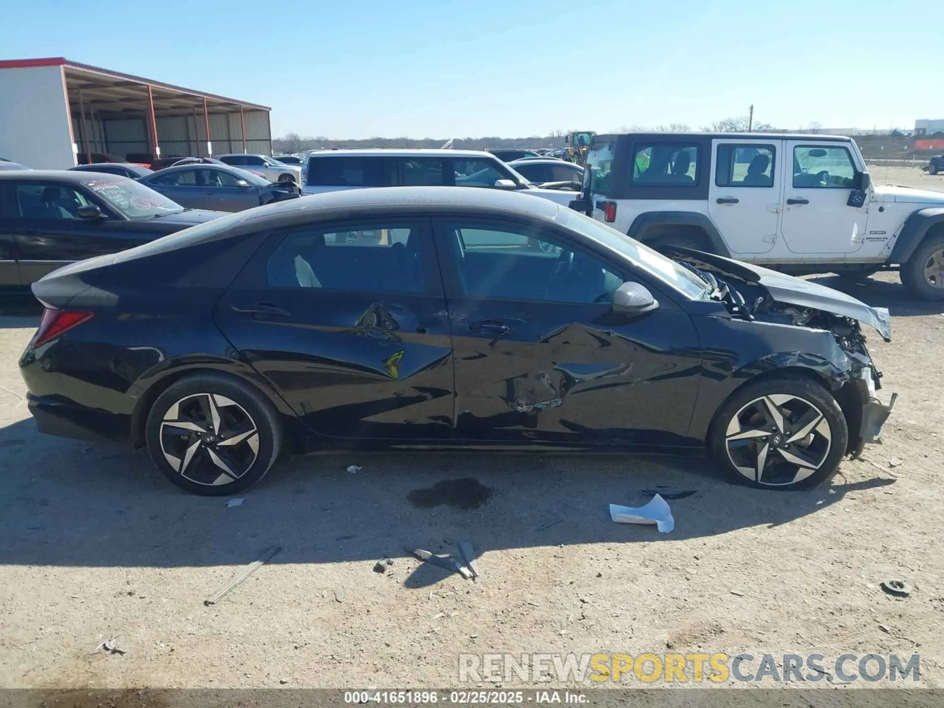 13 Photograph of a damaged car KMHLS4AG4PU598313 HYUNDAI ELANTRA 2023