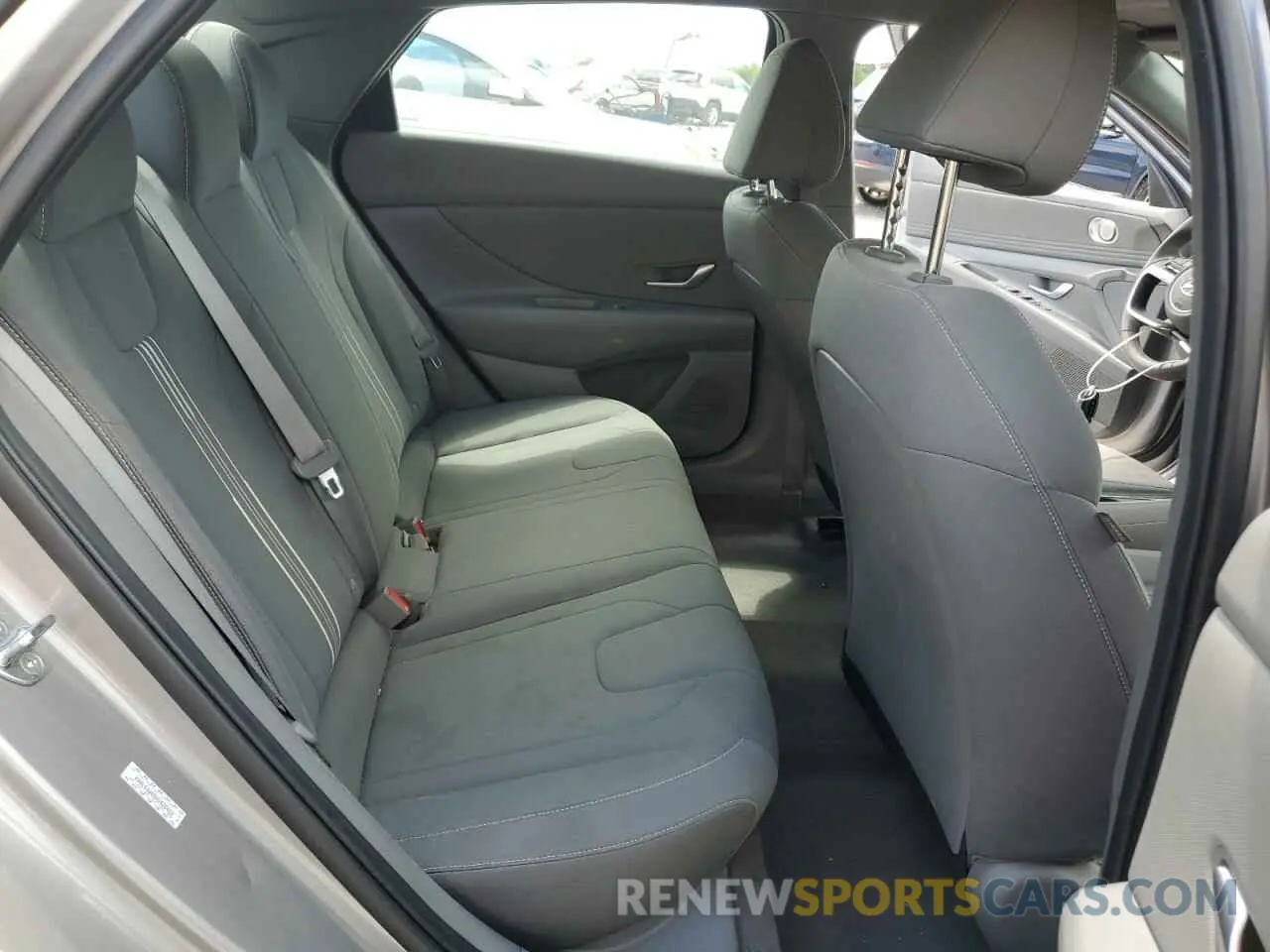 10 Photograph of a damaged car KMHLS4AG5PU426422 HYUNDAI ELANTRA 2023
