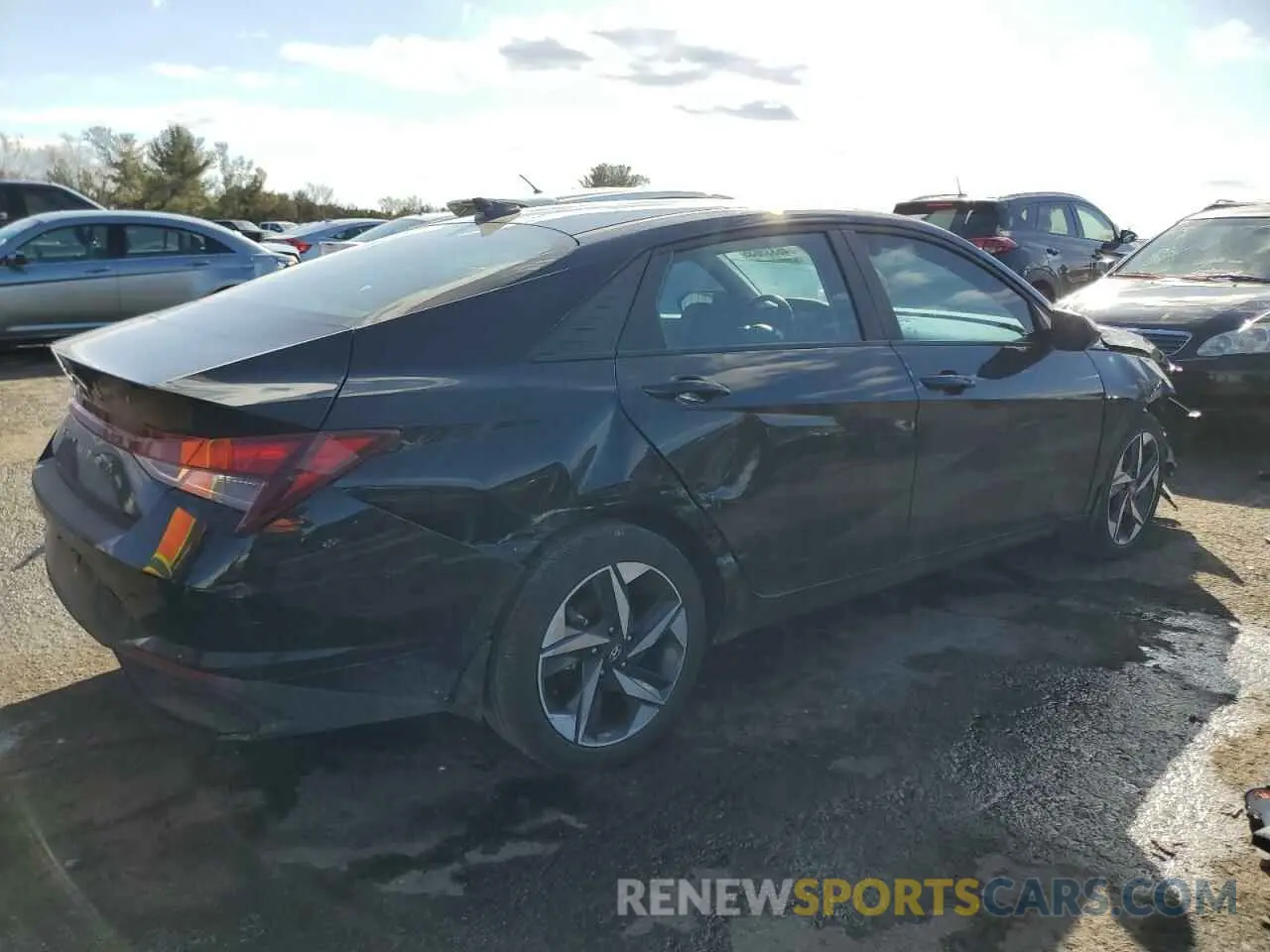 3 Photograph of a damaged car KMHLS4AG5PU442863 HYUNDAI ELANTRA 2023
