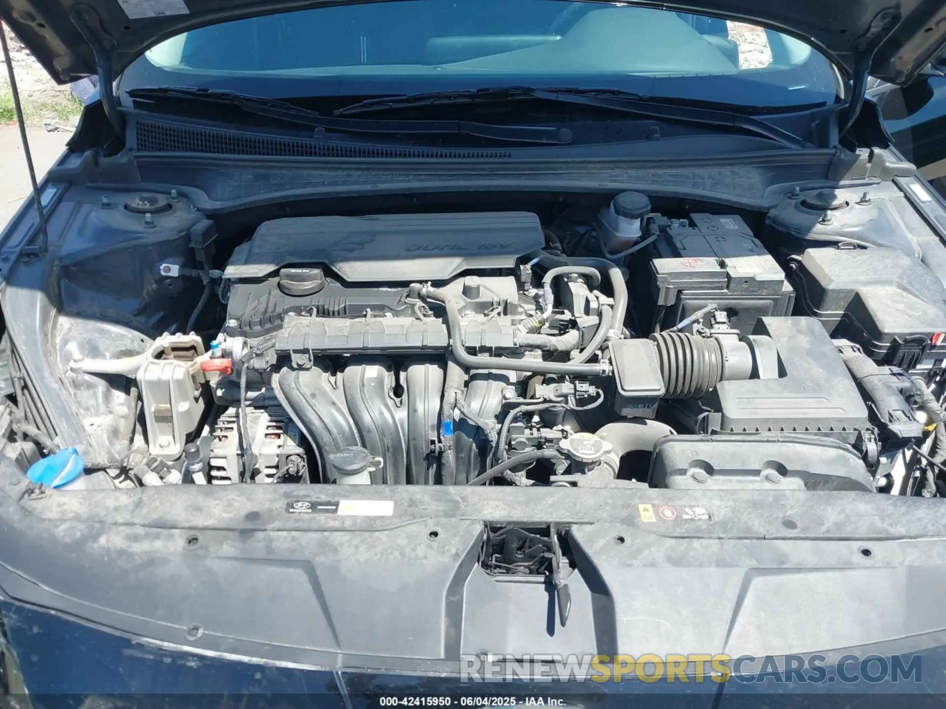 10 Photograph of a damaged car KMHLS4AG5PU568821 HYUNDAI ELANTRA 2023