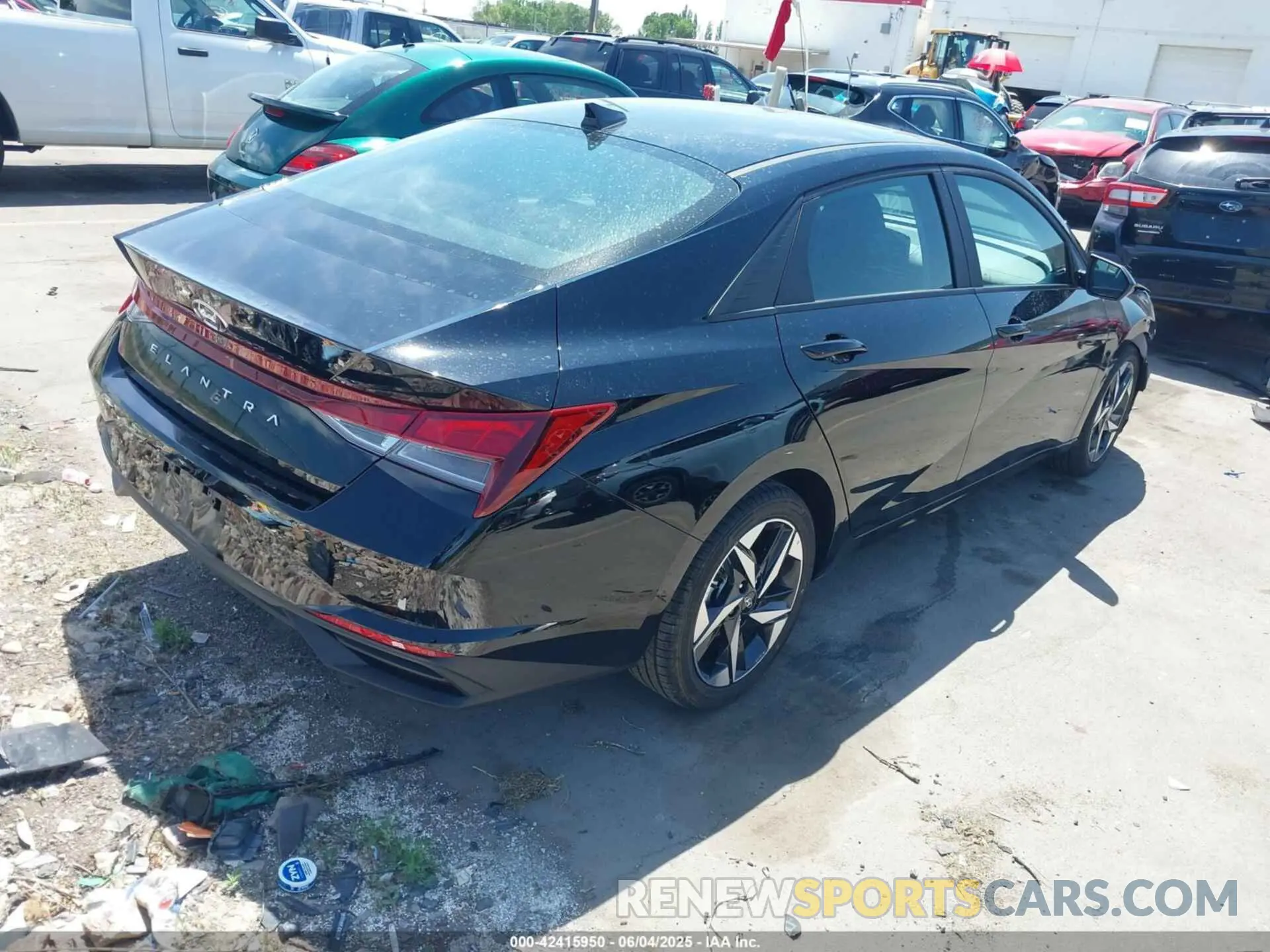 4 Photograph of a damaged car KMHLS4AG5PU568821 HYUNDAI ELANTRA 2023