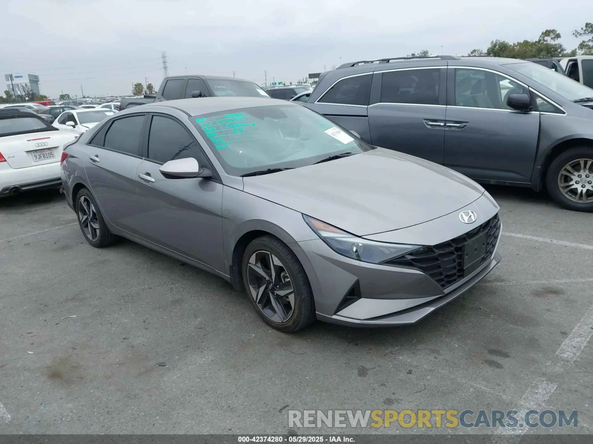 1 Photograph of a damaged car KMHLS4AG5PU609271 HYUNDAI ELANTRA 2023