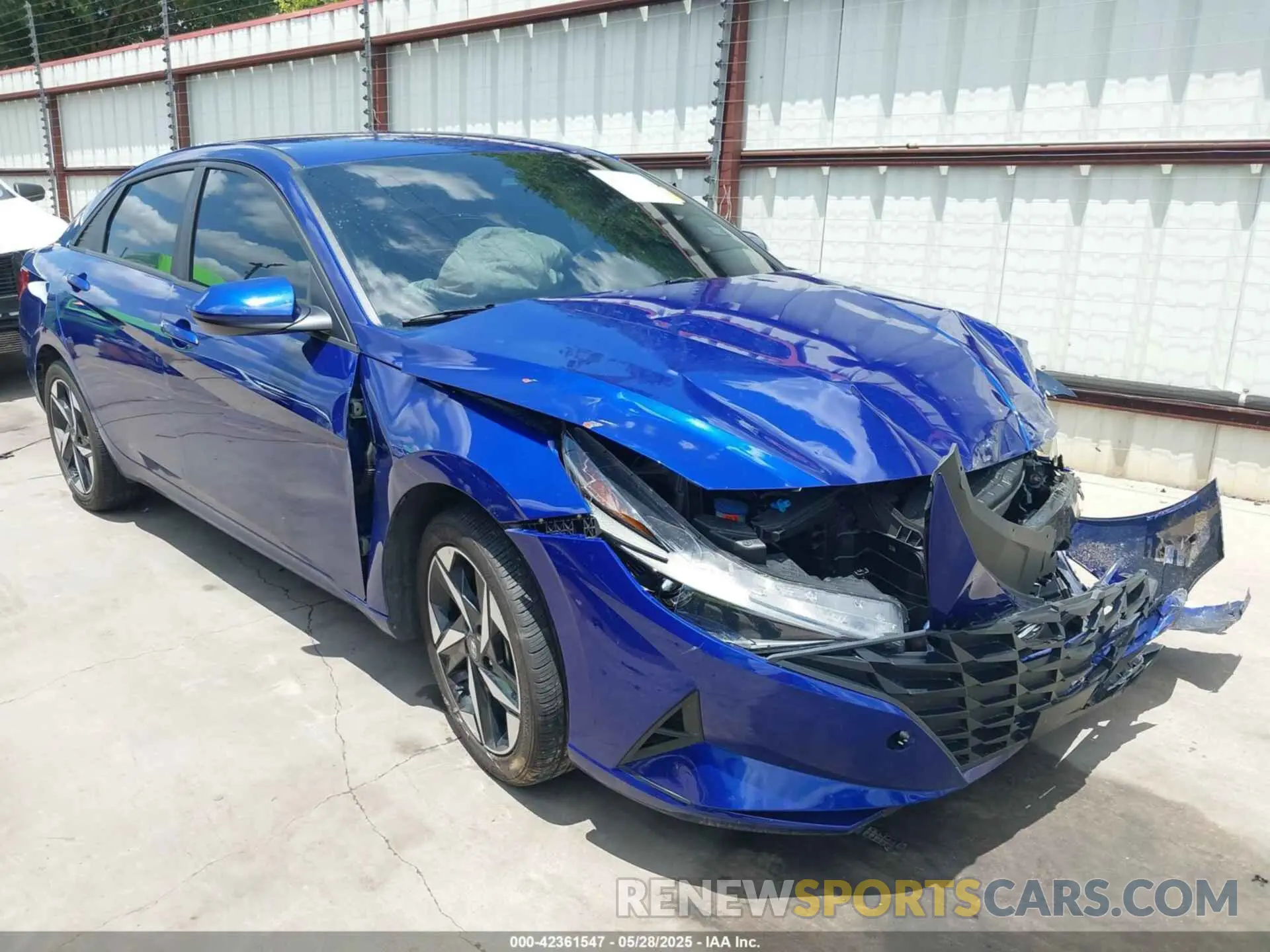 1 Photograph of a damaged car KMHLS4AG5PU630959 HYUNDAI ELANTRA 2023
