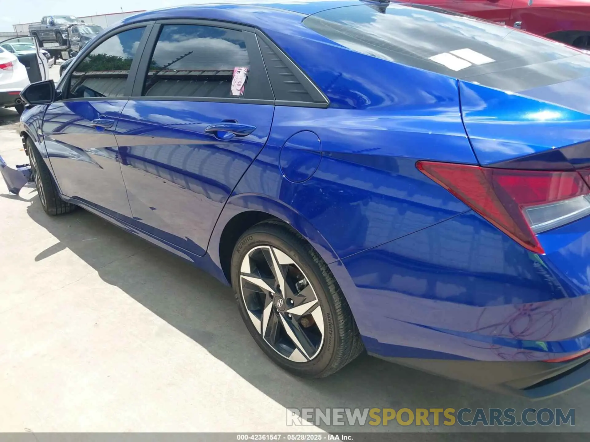 14 Photograph of a damaged car KMHLS4AG5PU630959 HYUNDAI ELANTRA 2023