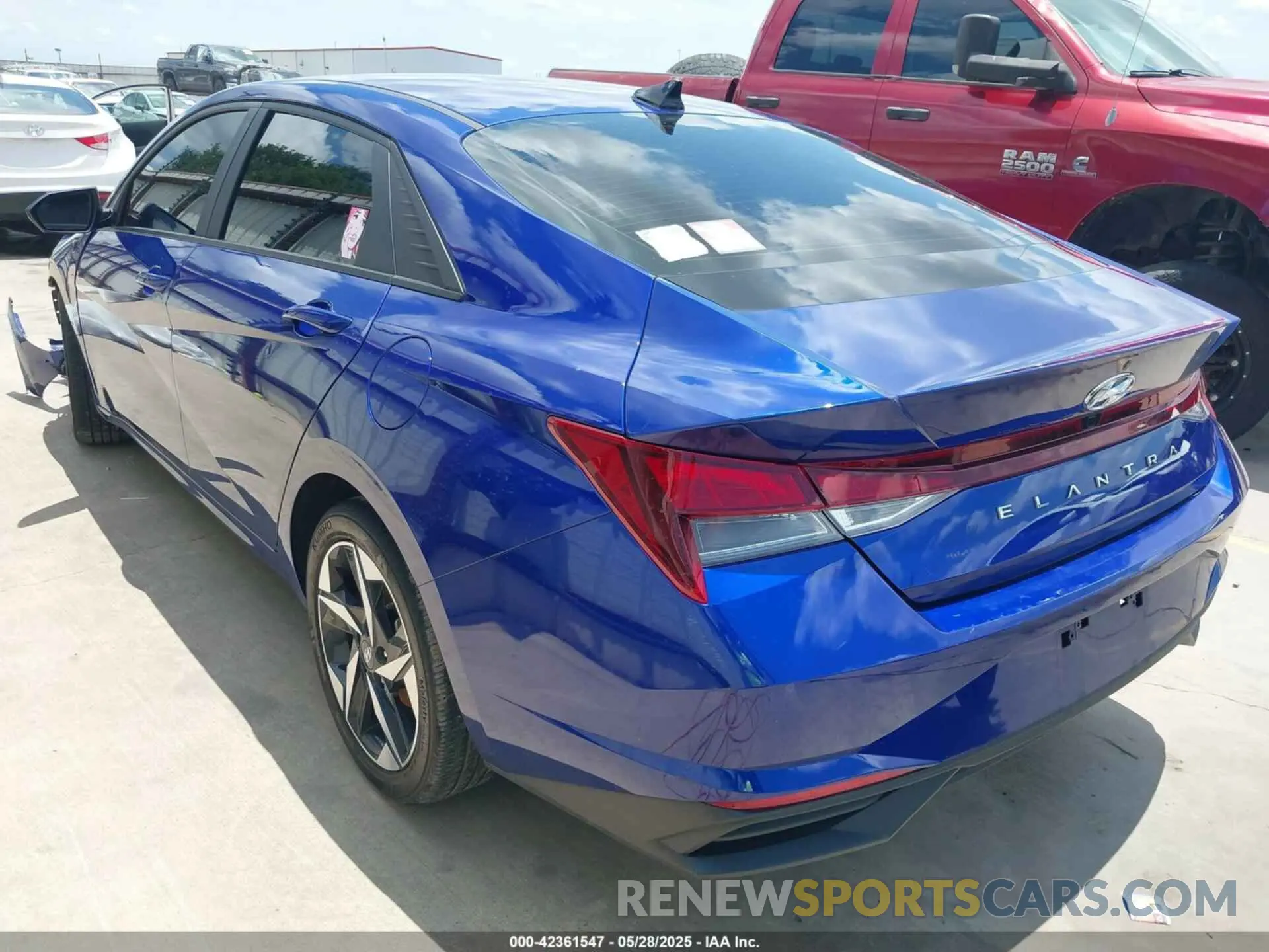 3 Photograph of a damaged car KMHLS4AG5PU630959 HYUNDAI ELANTRA 2023