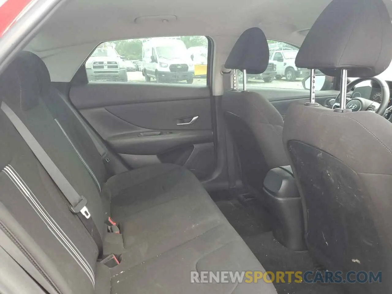 10 Photograph of a damaged car KMHLS4AG6PU503590 HYUNDAI ELANTRA 2023
