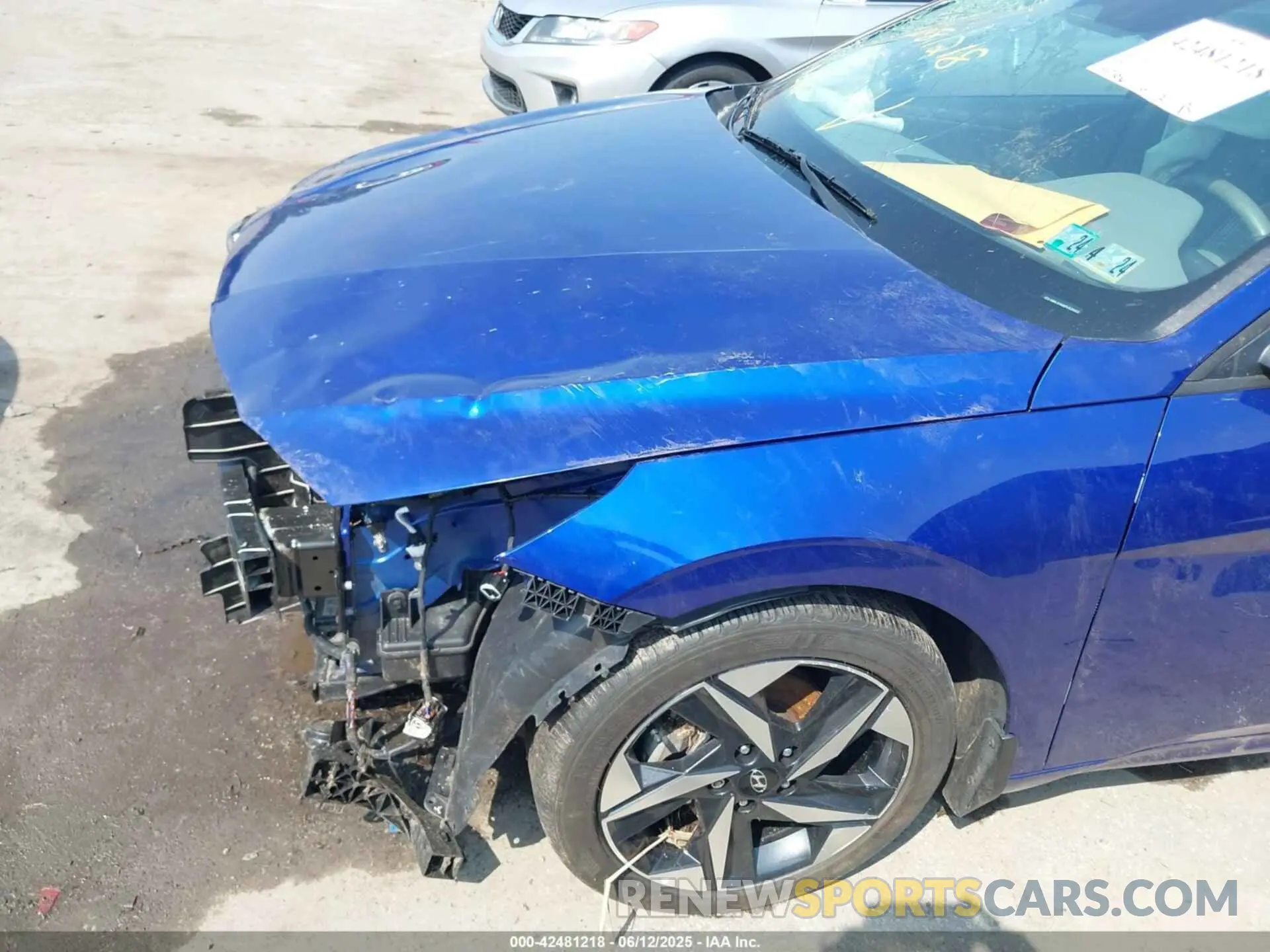 14 Photograph of a damaged car KMHLS4AG6PU528442 HYUNDAI ELANTRA 2023