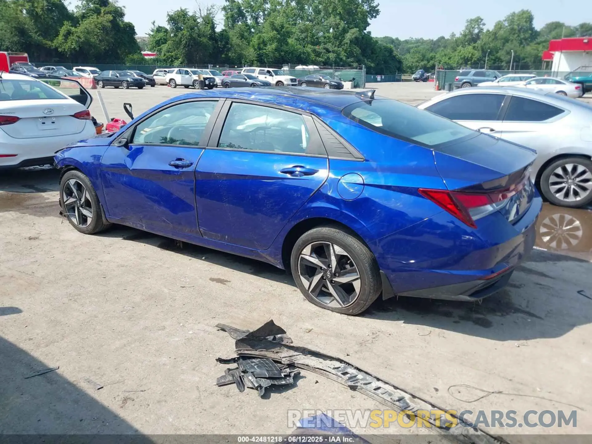 3 Photograph of a damaged car KMHLS4AG6PU528442 HYUNDAI ELANTRA 2023