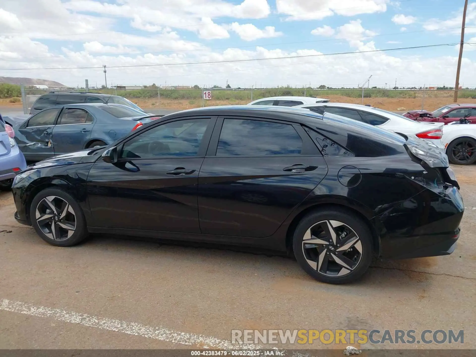 14 Photograph of a damaged car KMHLS4AG6PU569458 HYUNDAI ELANTRA 2023