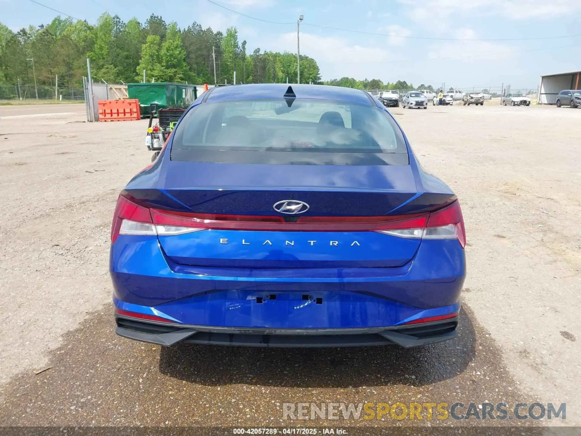 17 Photograph of a damaged car KMHLS4AG6PU587782 HYUNDAI ELANTRA 2023