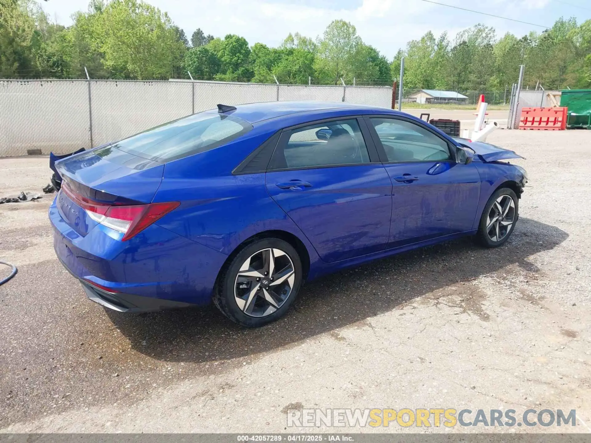 4 Photograph of a damaged car KMHLS4AG6PU587782 HYUNDAI ELANTRA 2023