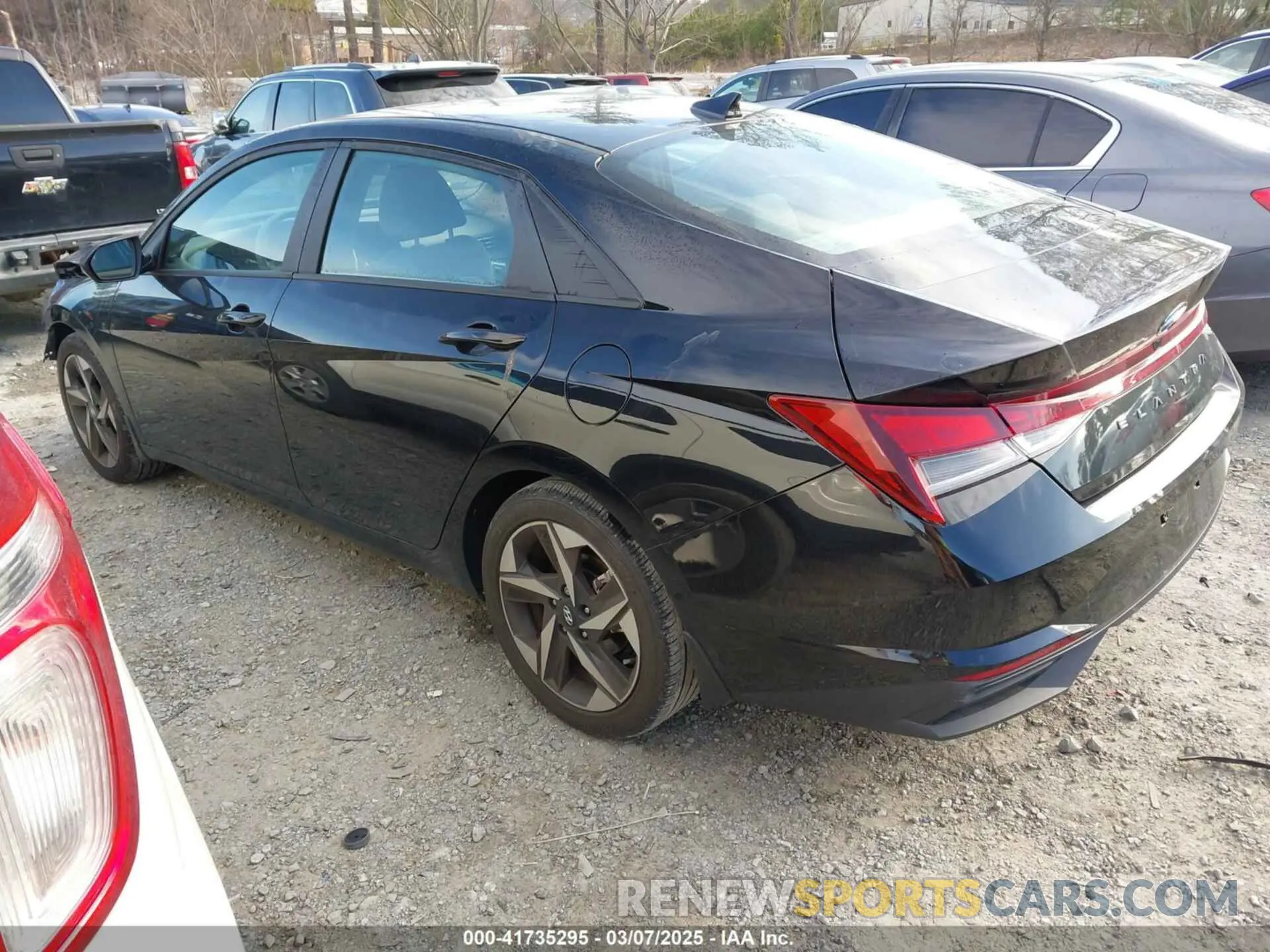 3 Photograph of a damaged car KMHLS4AG7PU408729 HYUNDAI ELANTRA 2023