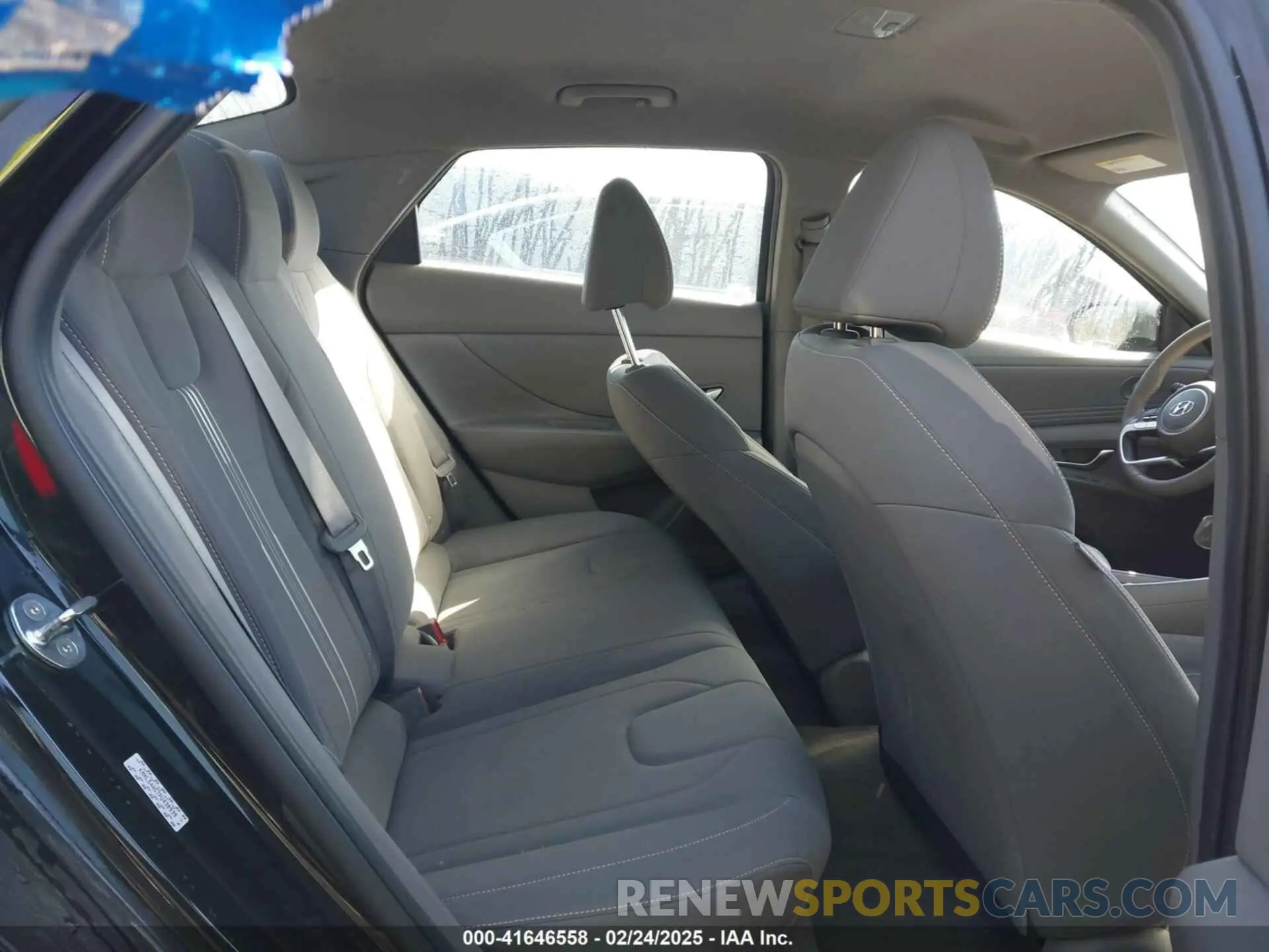8 Photograph of a damaged car KMHLS4AG7PU430939 HYUNDAI ELANTRA 2023
