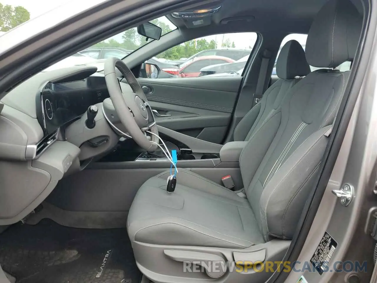 7 Photograph of a damaged car KMHLS4AG7PU500424 HYUNDAI ELANTRA 2023