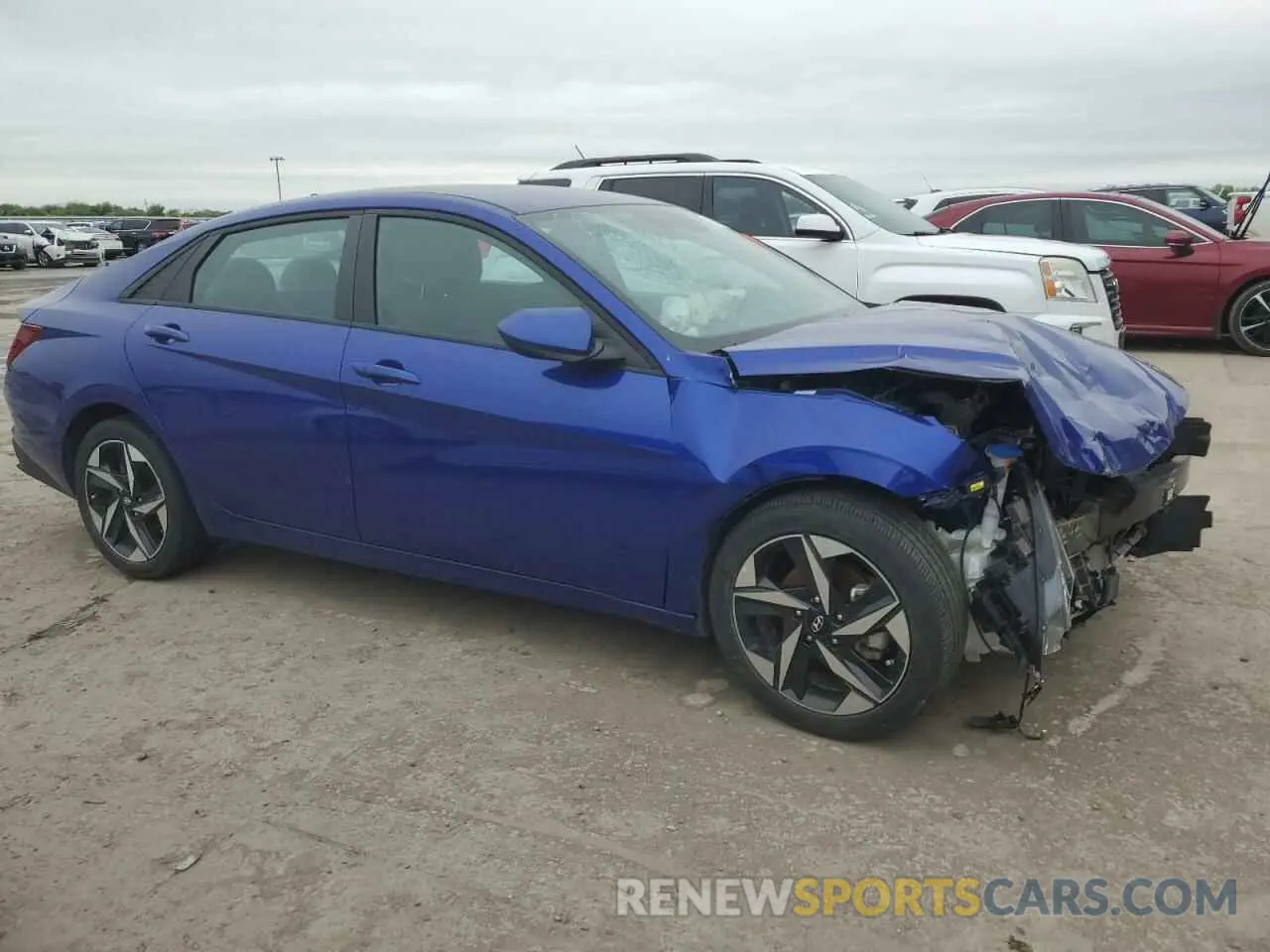 4 Photograph of a damaged car KMHLS4AG7PU553639 HYUNDAI ELANTRA 2023