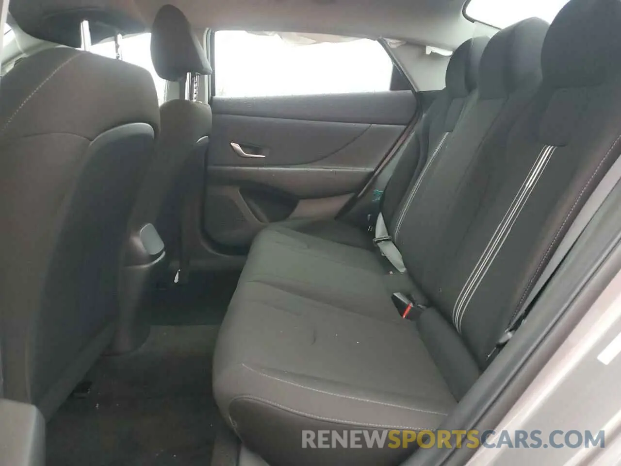 10 Photograph of a damaged car KMHLS4AG8PU478188 HYUNDAI ELANTRA 2023