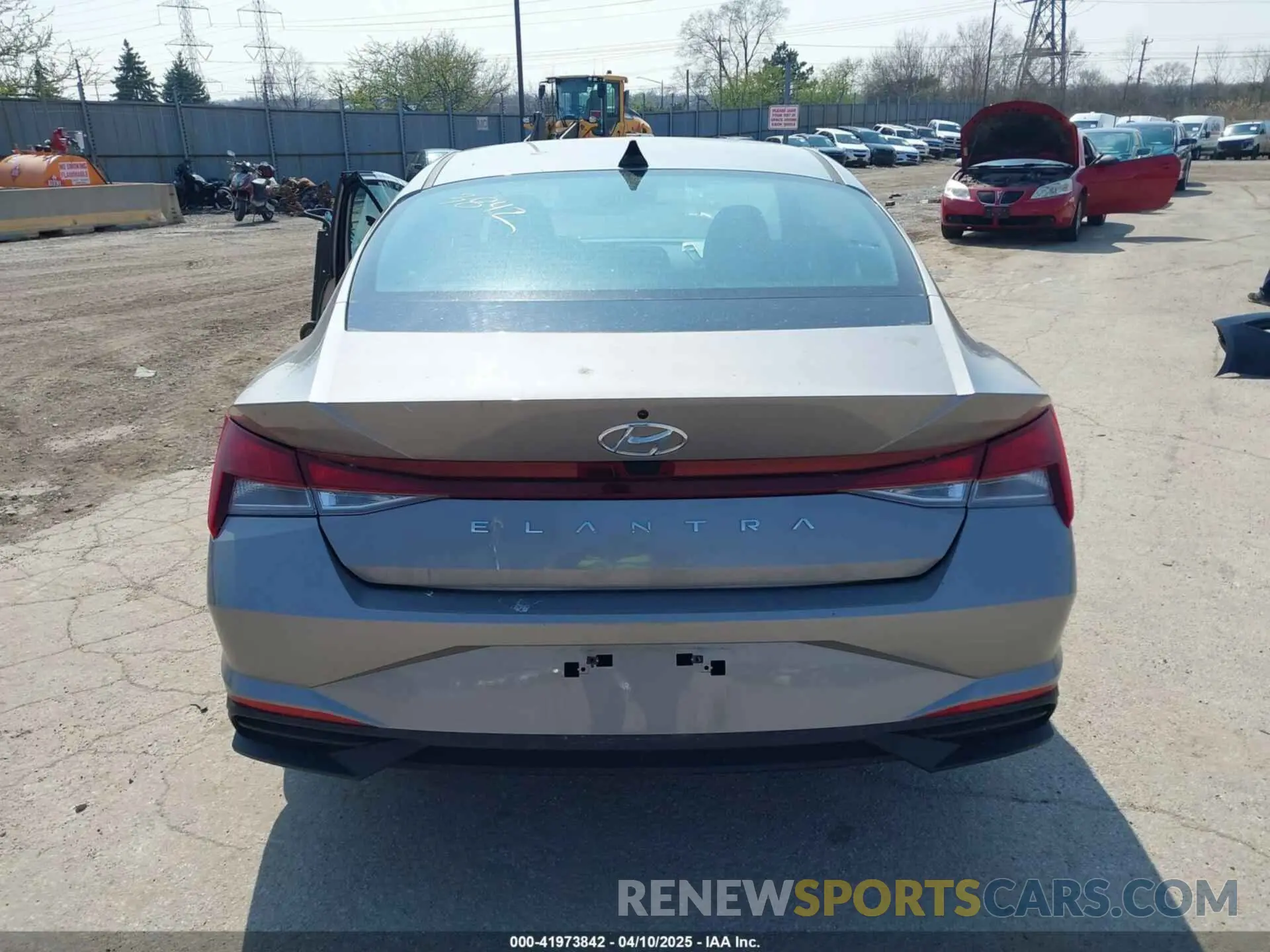 17 Photograph of a damaged car KMHLS4AG8PU598217 HYUNDAI ELANTRA 2023