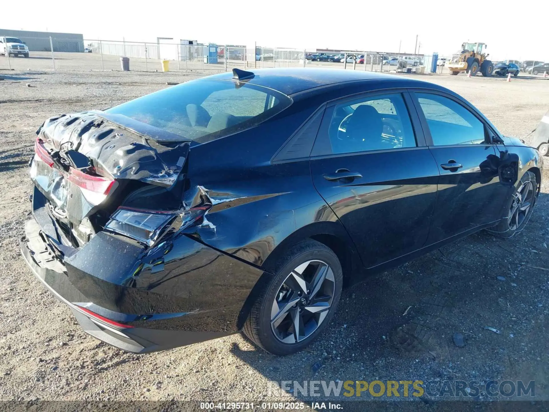 4 Photograph of a damaged car KMHLS4AG8PU599223 HYUNDAI ELANTRA 2023