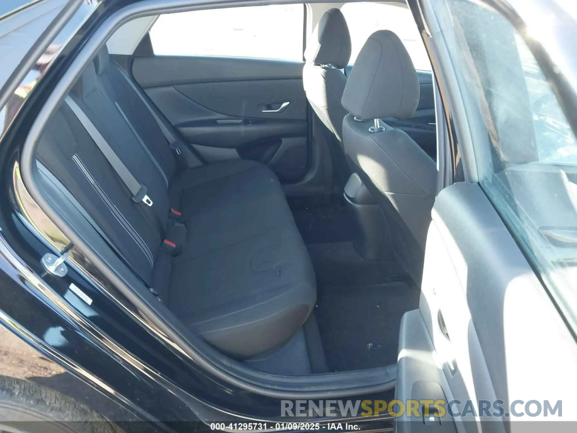 8 Photograph of a damaged car KMHLS4AG8PU599223 HYUNDAI ELANTRA 2023