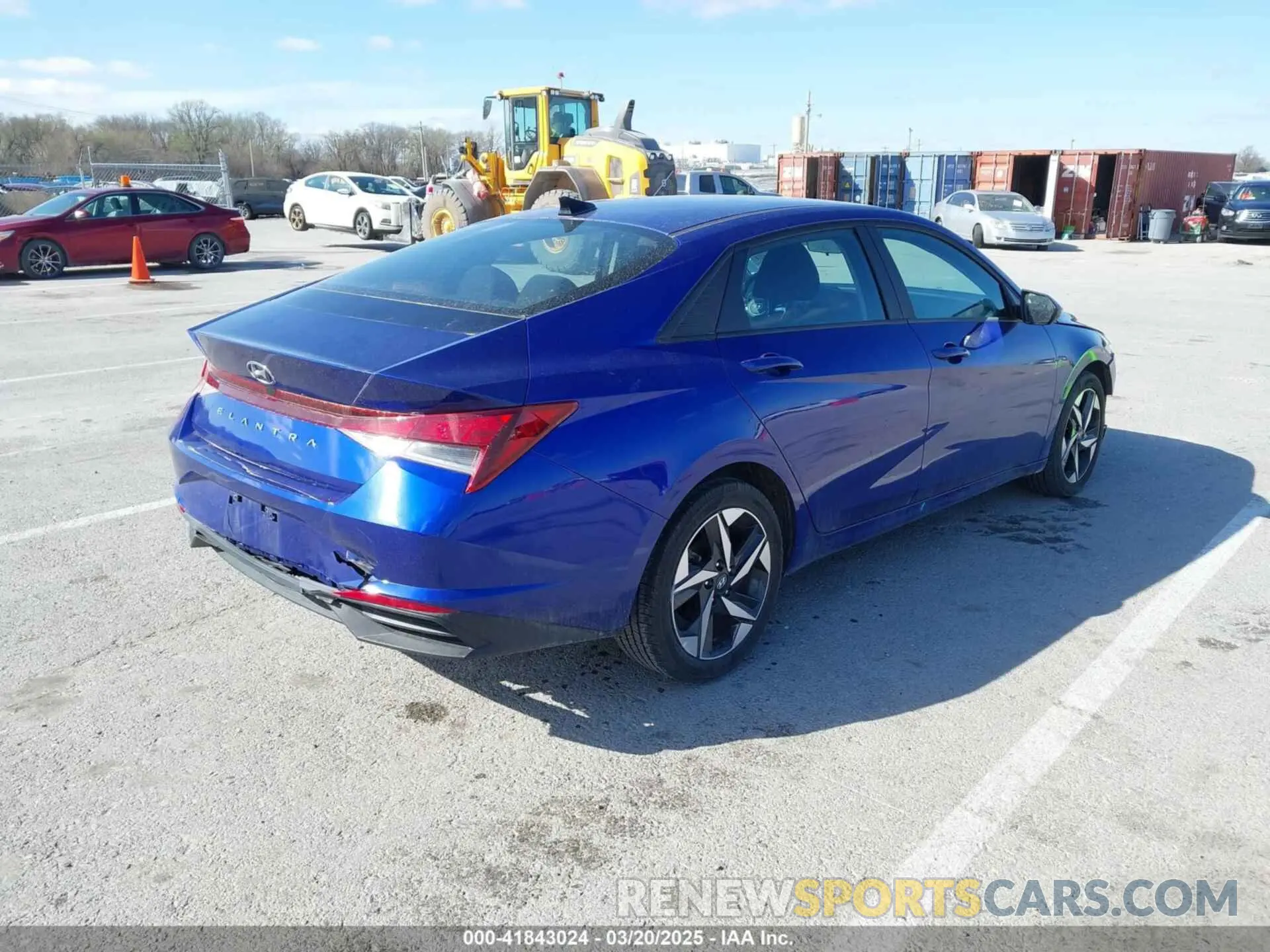 4 Photograph of a damaged car KMHLS4AG8PU617185 HYUNDAI ELANTRA 2023