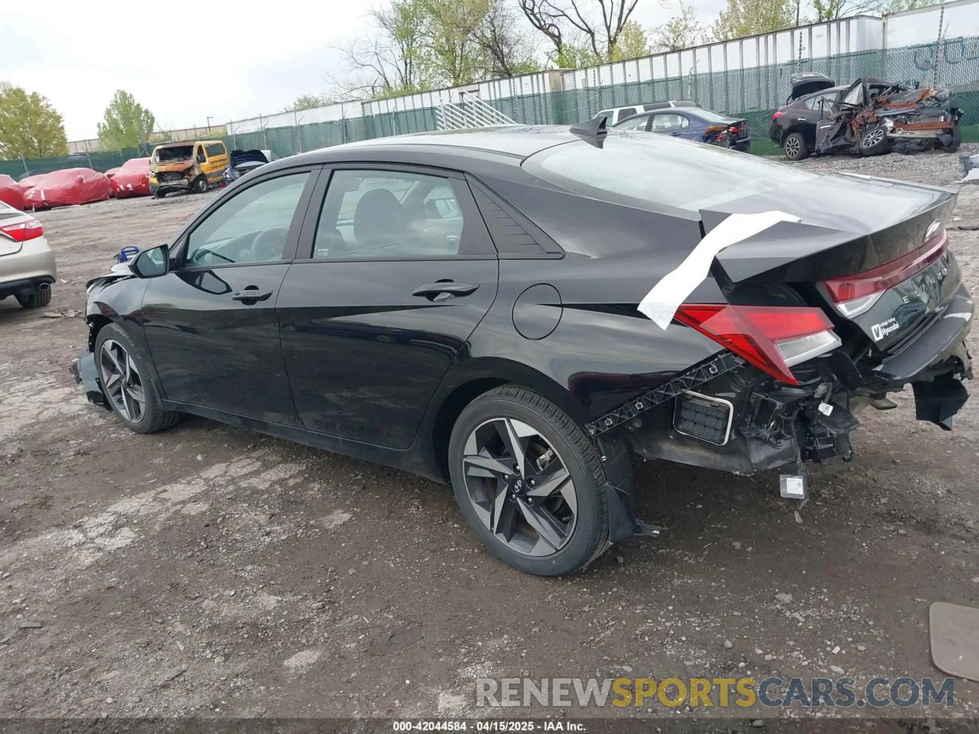 3 Photograph of a damaged car KMHLS4AG9PU428383 HYUNDAI ELANTRA 2023