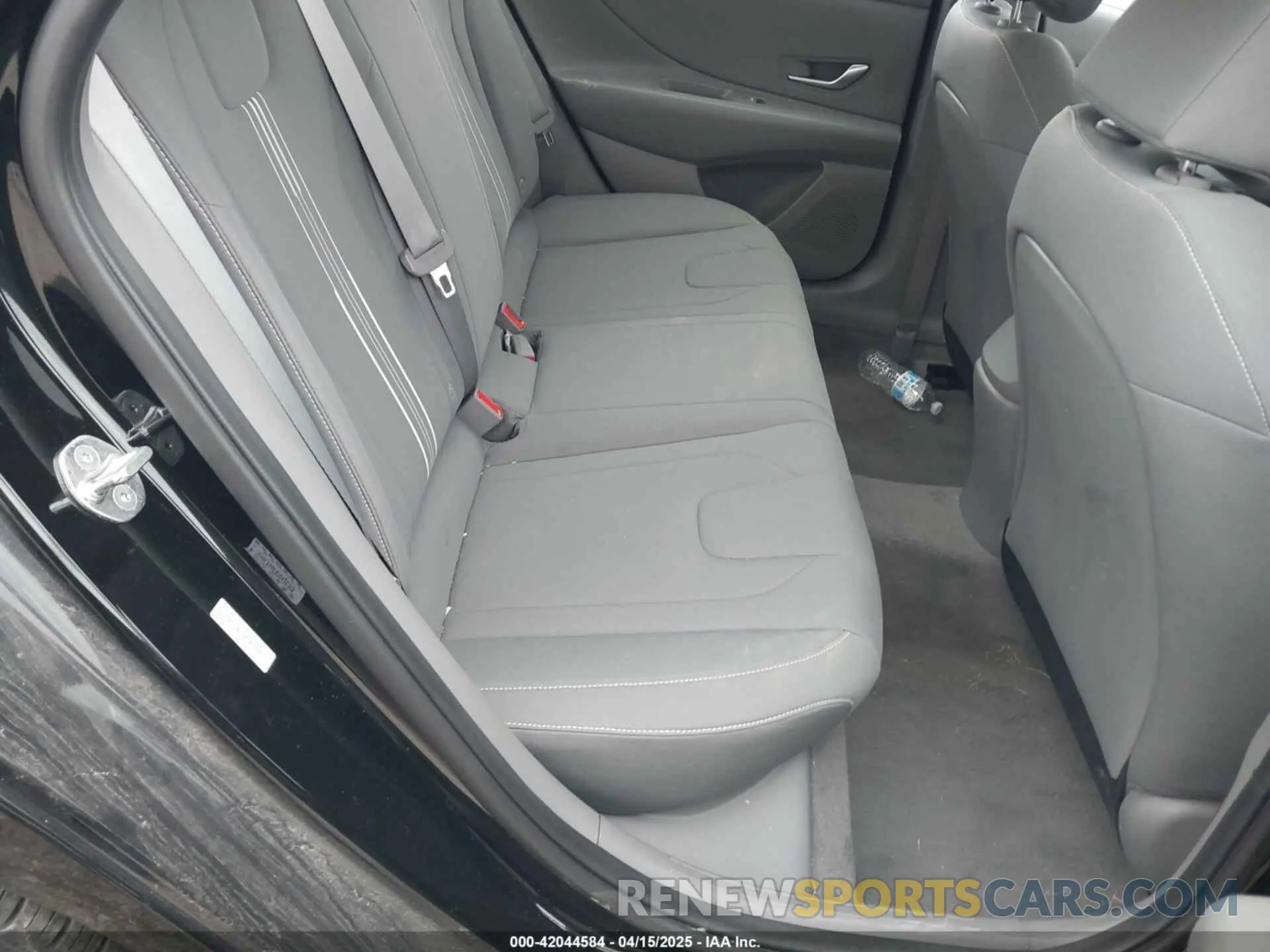 8 Photograph of a damaged car KMHLS4AG9PU428383 HYUNDAI ELANTRA 2023