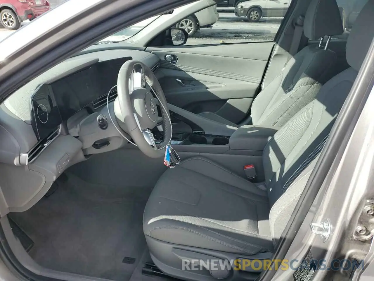 7 Photograph of a damaged car KMHLS4AG9PU462694 HYUNDAI ELANTRA 2023
