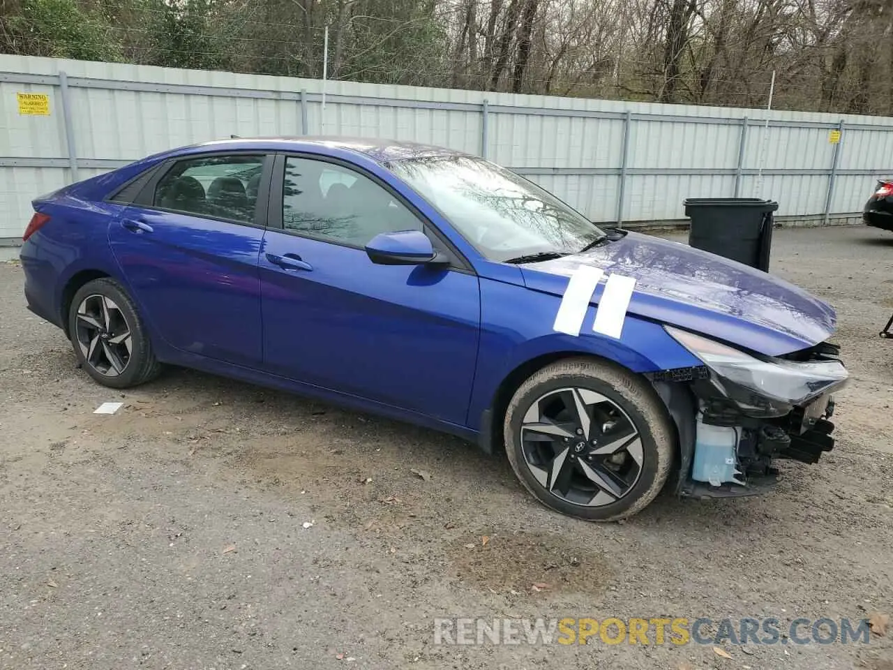 4 Photograph of a damaged car KMHLS4AG9PU555411 HYUNDAI ELANTRA 2023