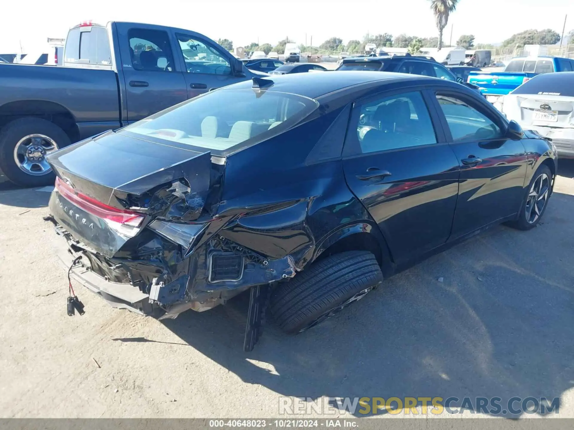4 Photograph of a damaged car KMHLS4AG9PU560768 HYUNDAI ELANTRA 2023
