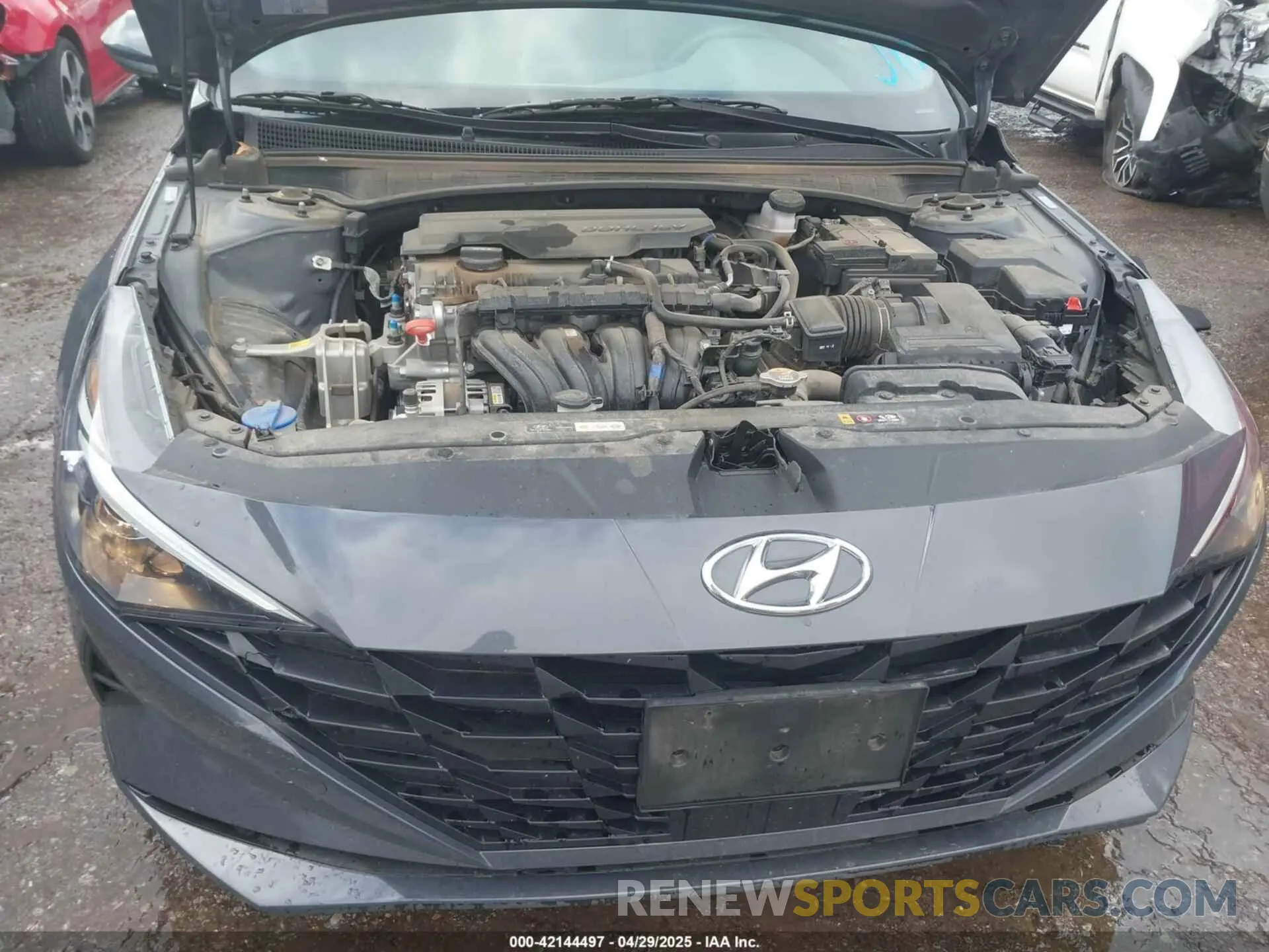 10 Photograph of a damaged car KMHLS4AG9PU580793 HYUNDAI ELANTRA 2023