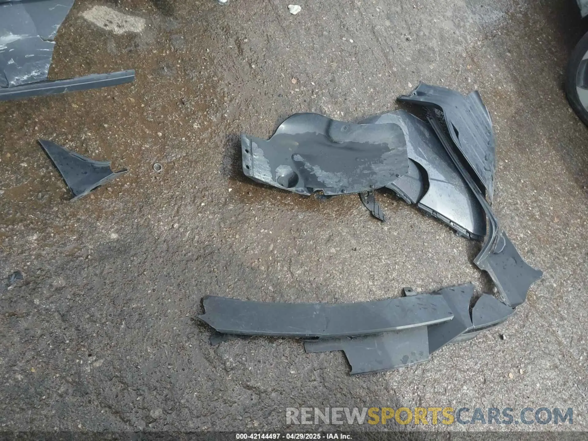 12 Photograph of a damaged car KMHLS4AG9PU580793 HYUNDAI ELANTRA 2023
