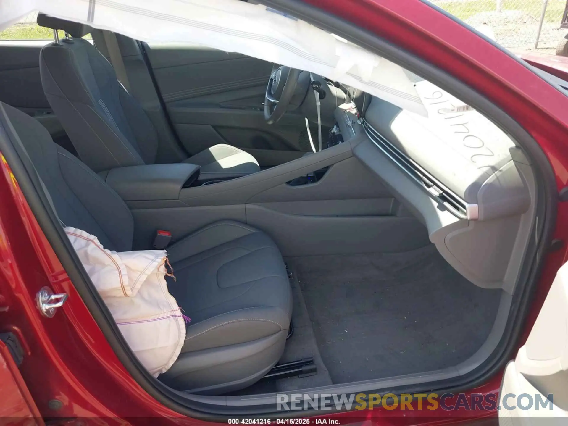 5 Photograph of a damaged car KMHLS4AG9PU614683 HYUNDAI ELANTRA 2023