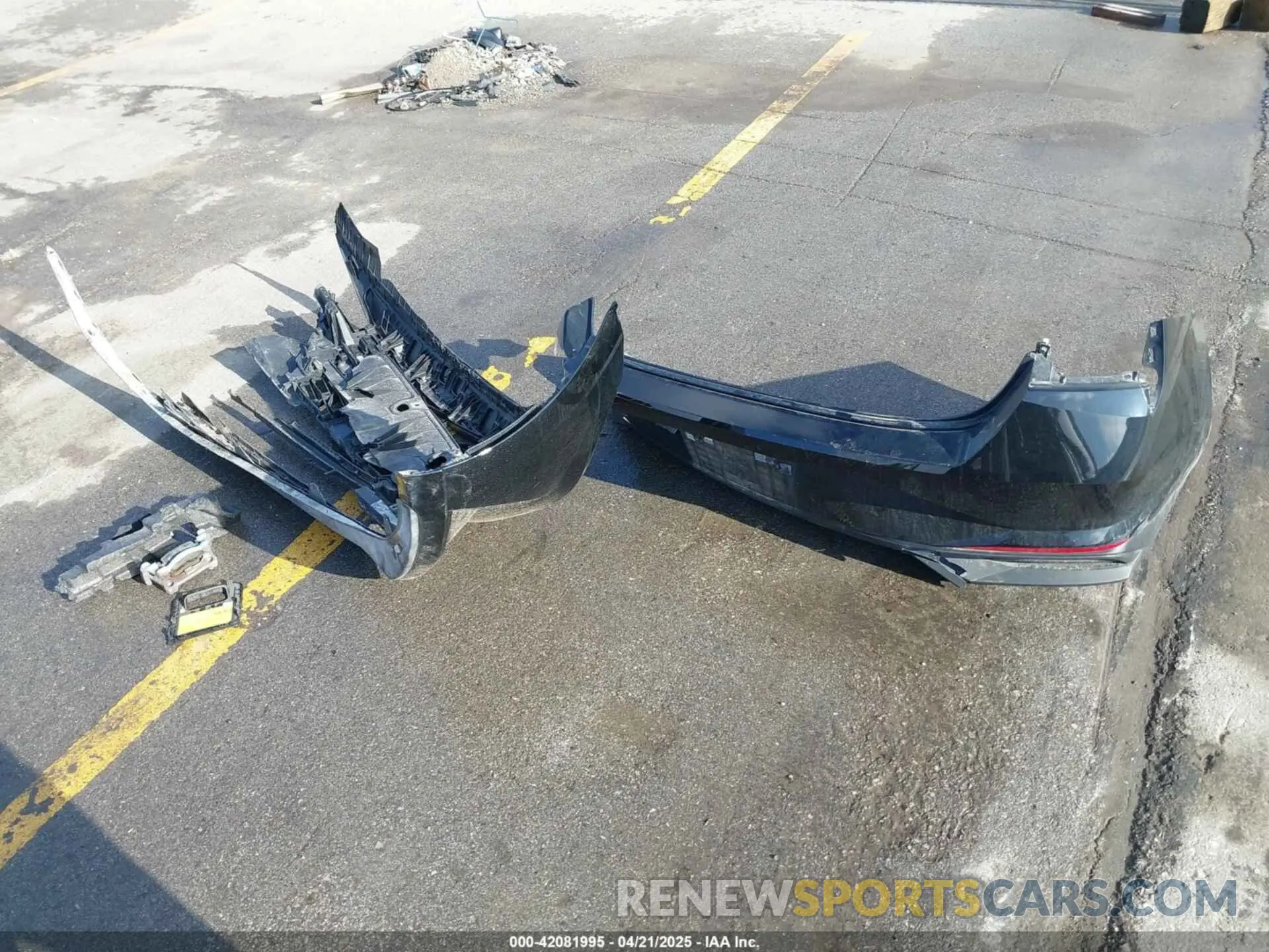 11 Photograph of a damaged car KMHLS4AG9PU634139 HYUNDAI ELANTRA 2023