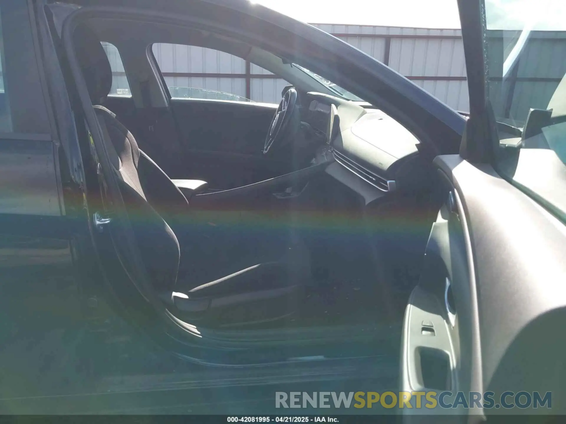 5 Photograph of a damaged car KMHLS4AG9PU634139 HYUNDAI ELANTRA 2023