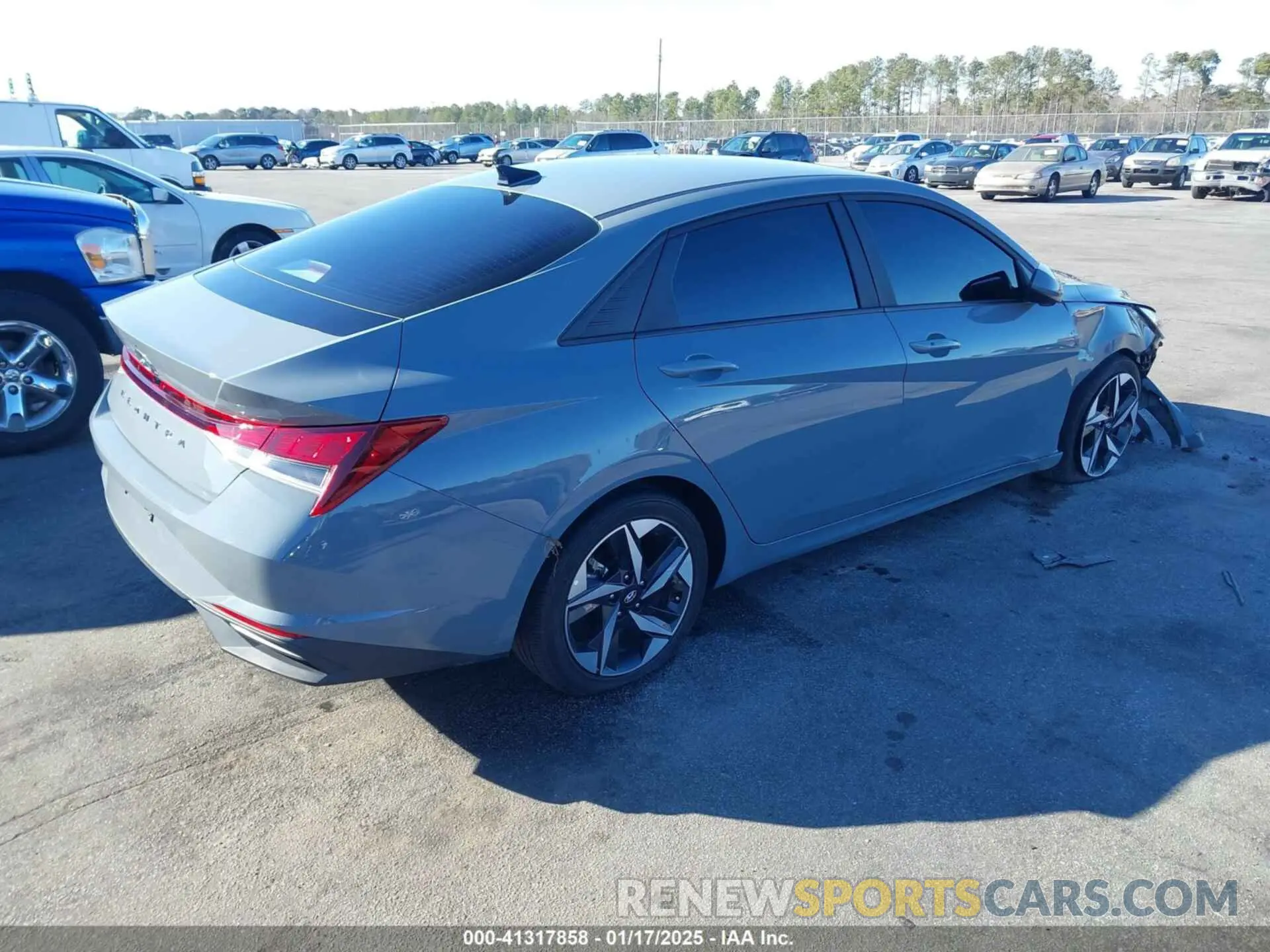 4 Photograph of a damaged car KMHLS4AGXPU447461 HYUNDAI ELANTRA 2023
