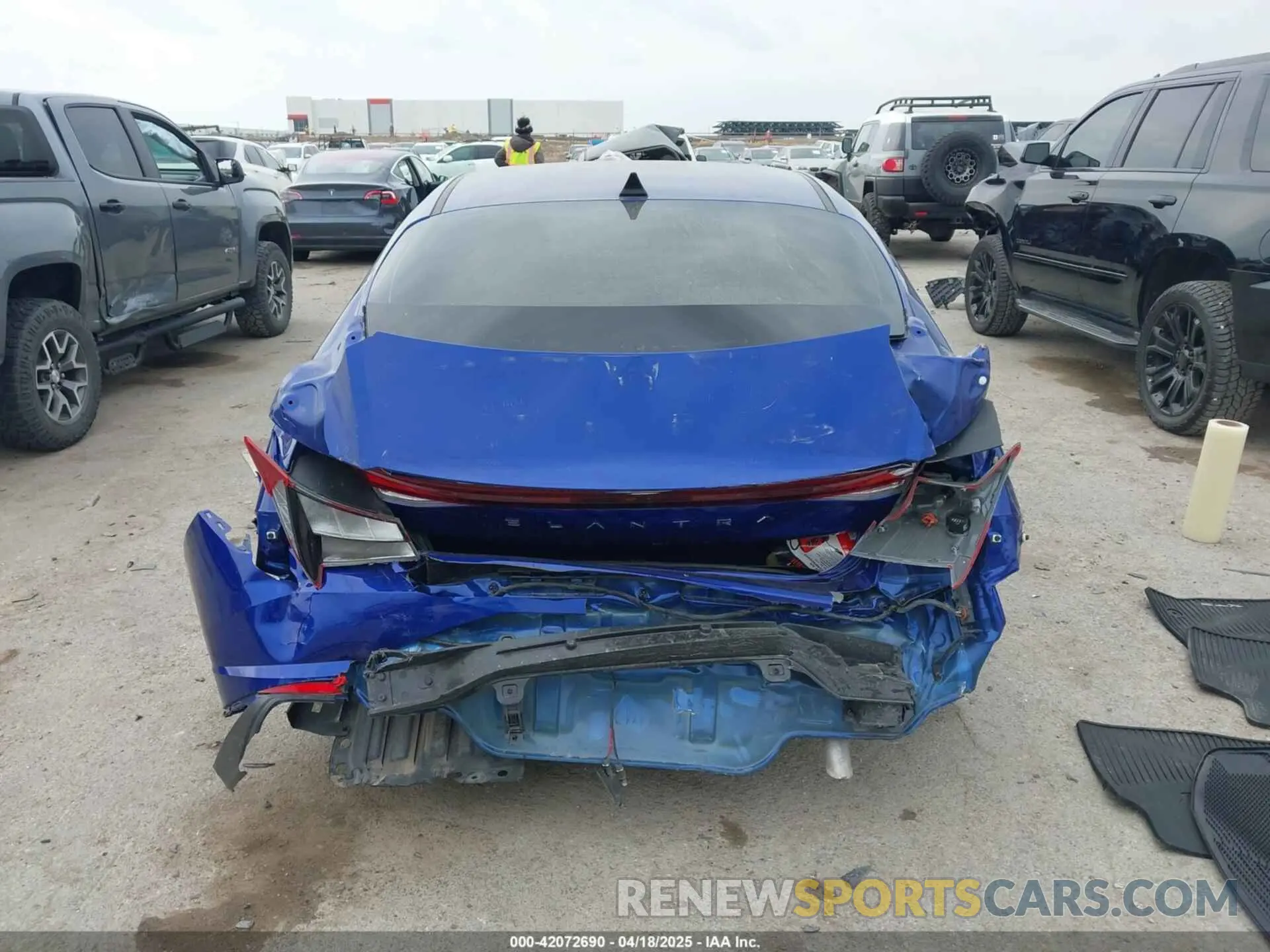 16 Photograph of a damaged car KMHLS4AGXPU564831 HYUNDAI ELANTRA 2023