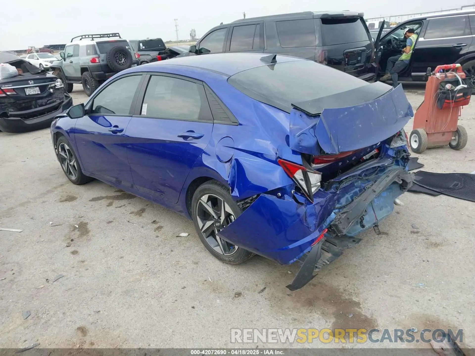 3 Photograph of a damaged car KMHLS4AGXPU564831 HYUNDAI ELANTRA 2023