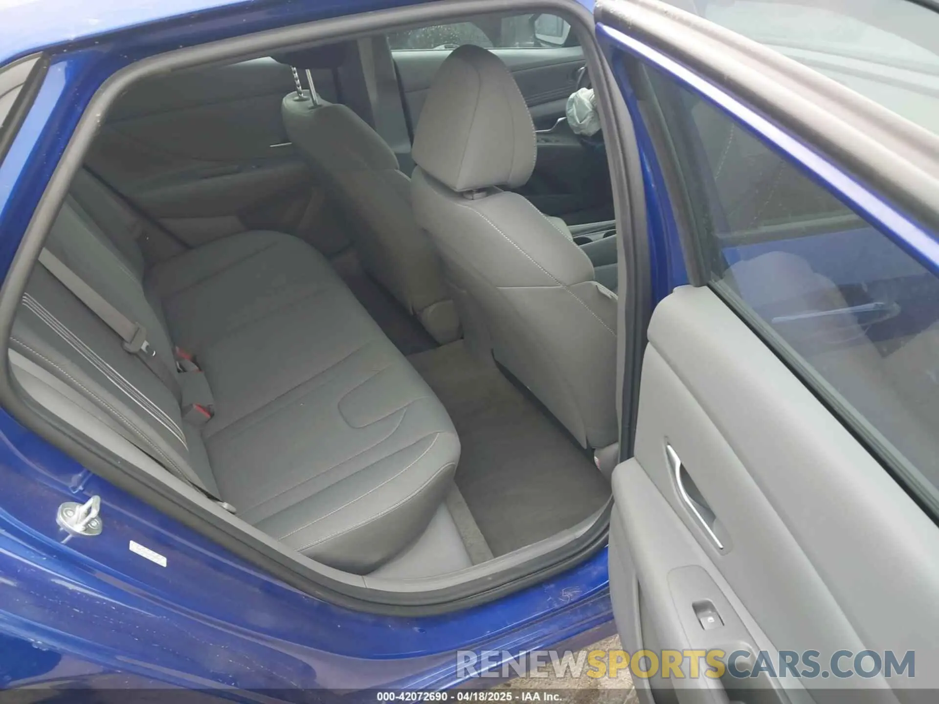 8 Photograph of a damaged car KMHLS4AGXPU564831 HYUNDAI ELANTRA 2023