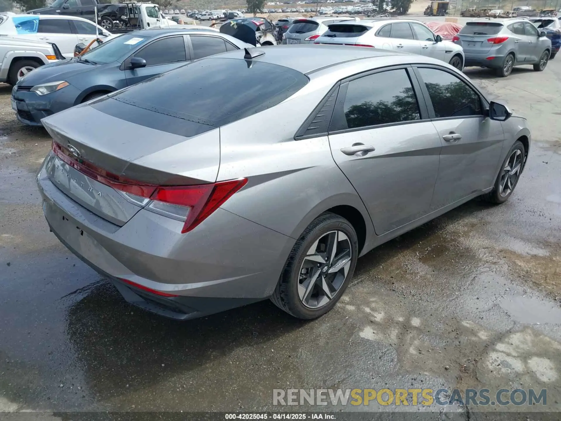4 Photograph of a damaged car KMHLS4AGXPU603059 HYUNDAI ELANTRA 2023